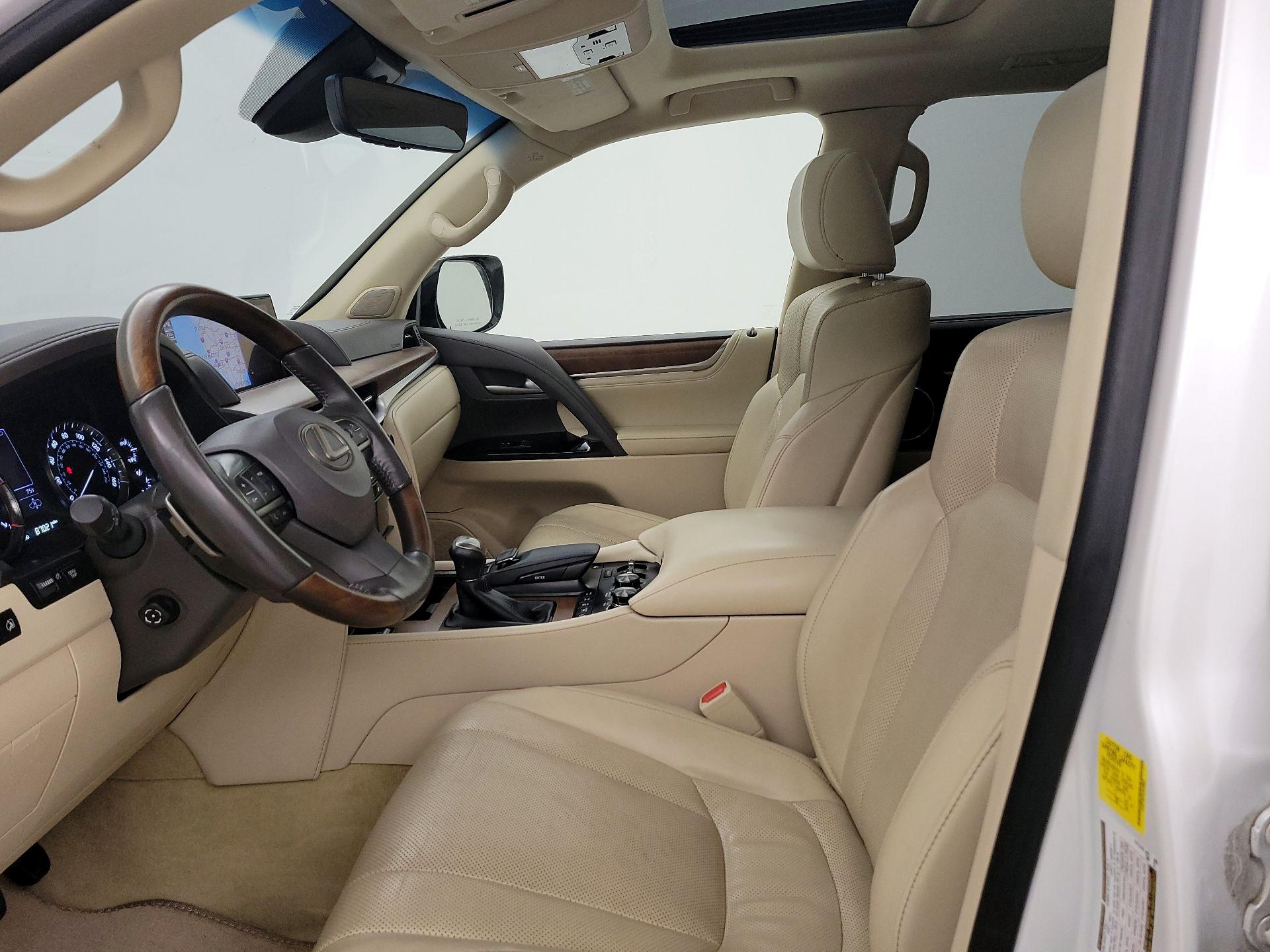 Thumbnail: 2020 Lexus LX - 11