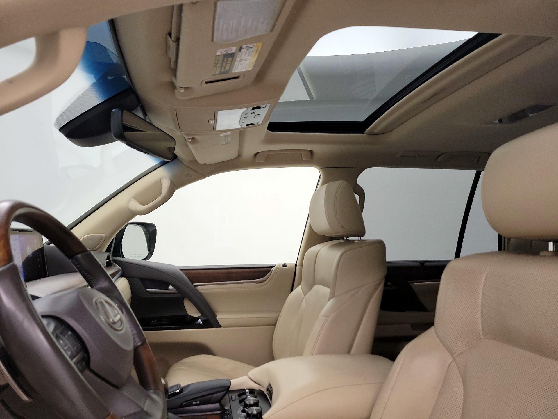 Thumbnail: 2020 Lexus LX - 20