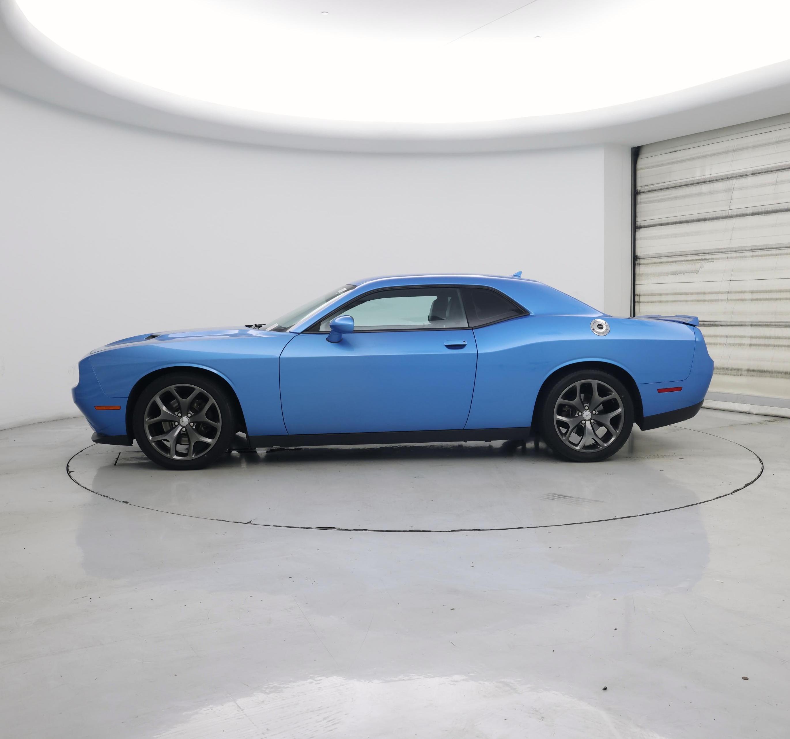 Thumbnail: 2015 Dodge Challenger - 3