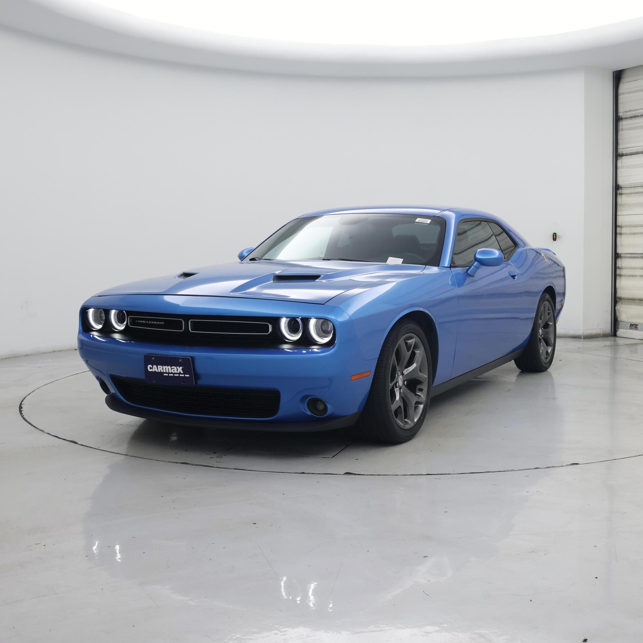 Thumbnail: 2015 Dodge Challenger - 4