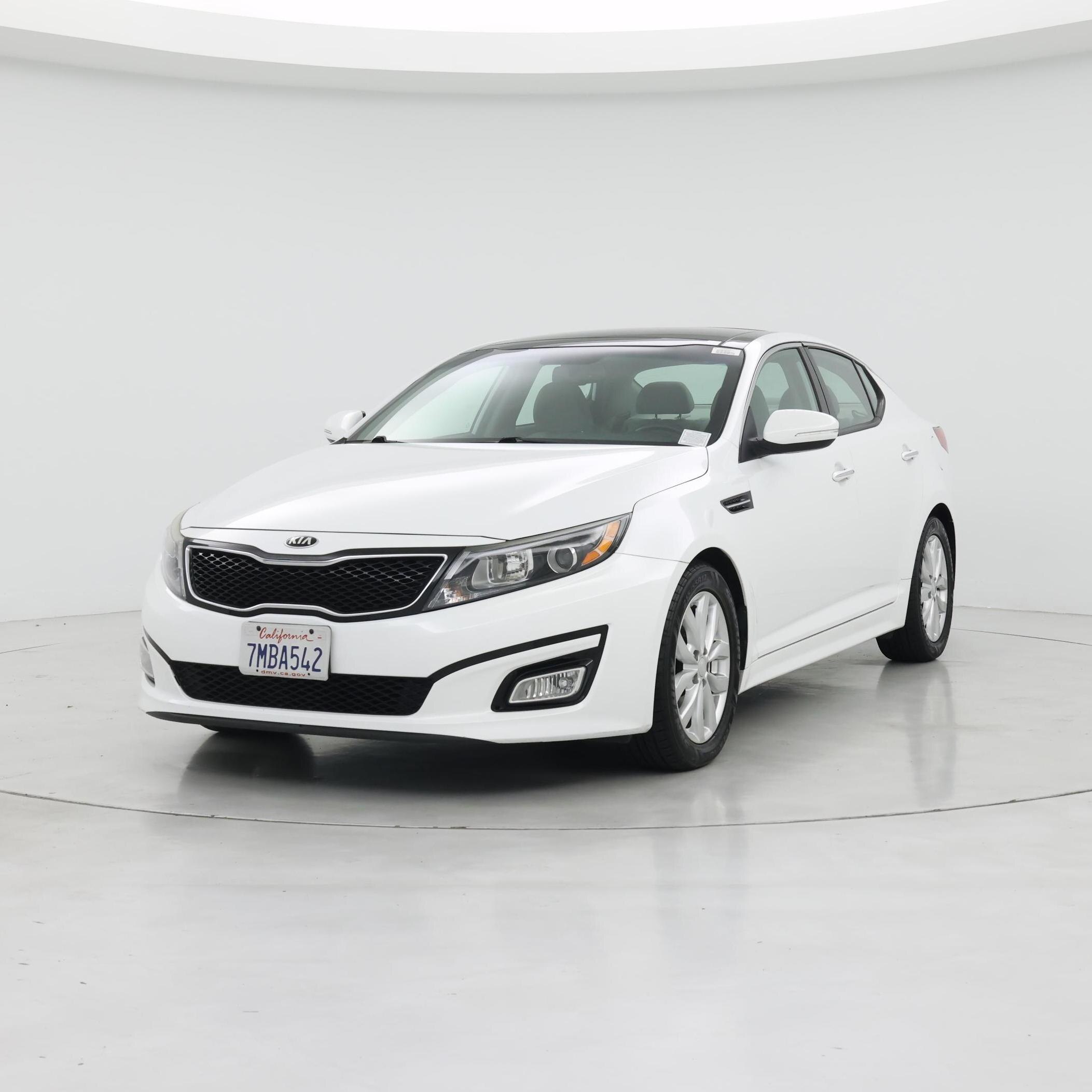 Thumbnail: 2015 Kia Optima - 4