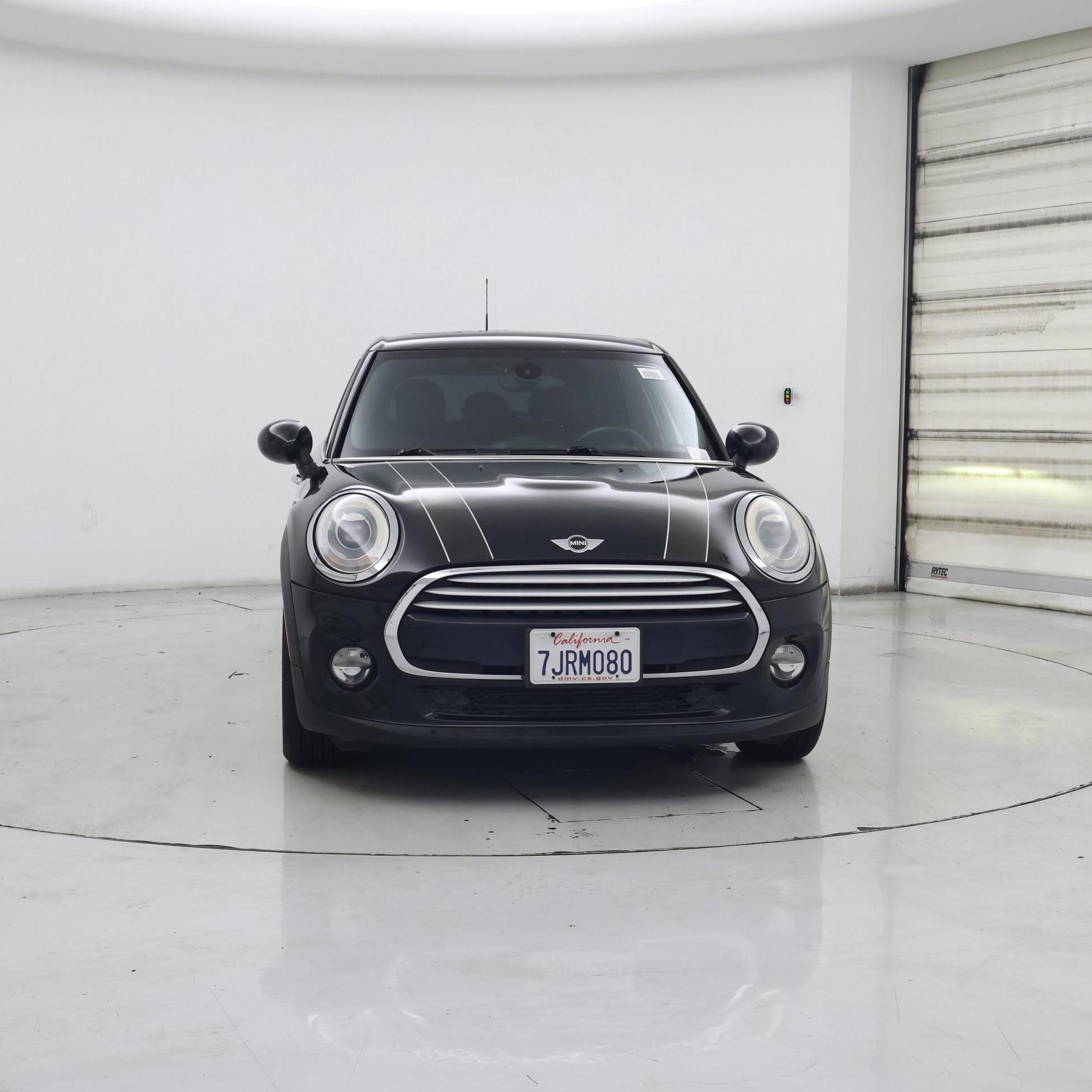 Thumbnail: 2015 MINI Cooper Hardtop - 5