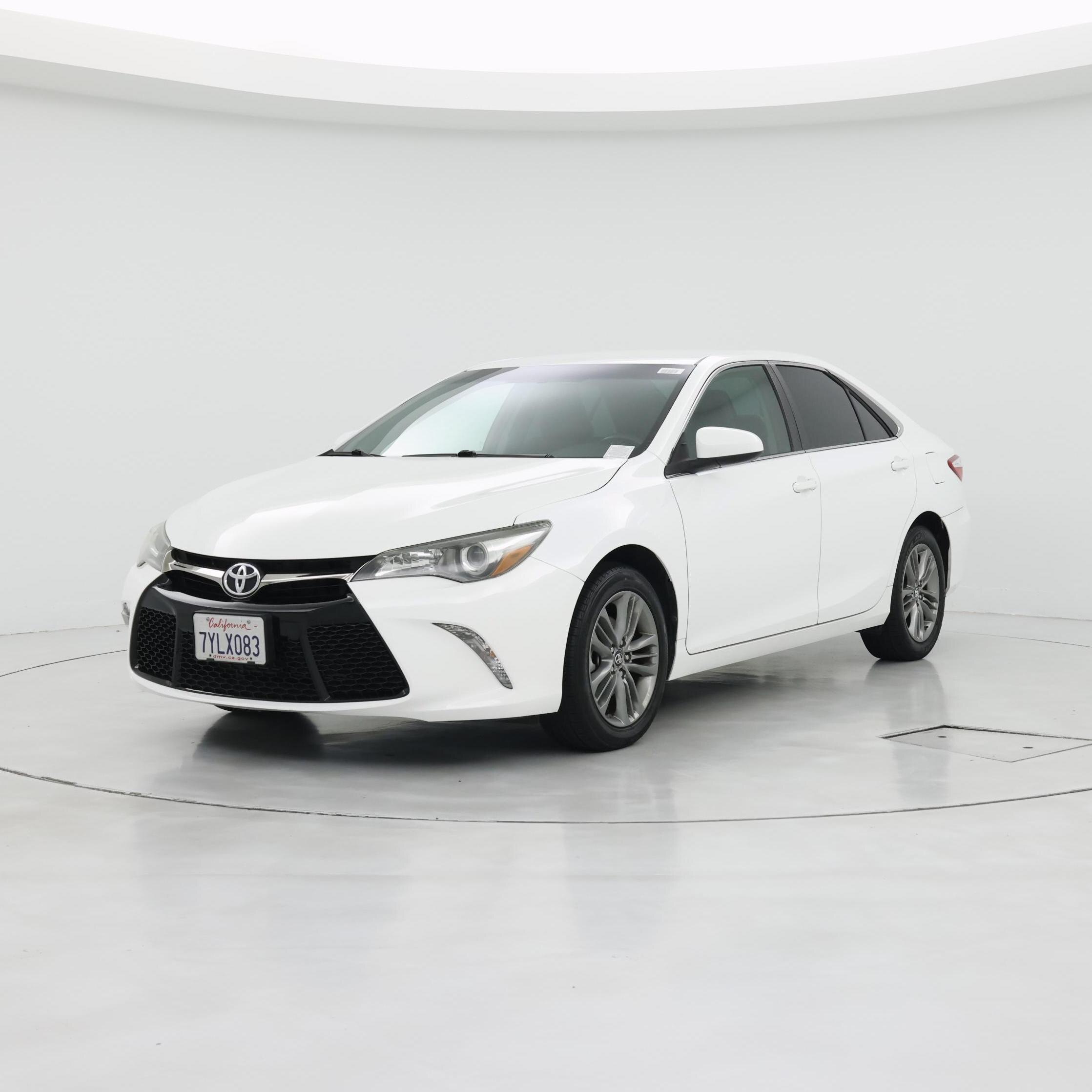 Thumbnail: 2017 Toyota Camry - 4