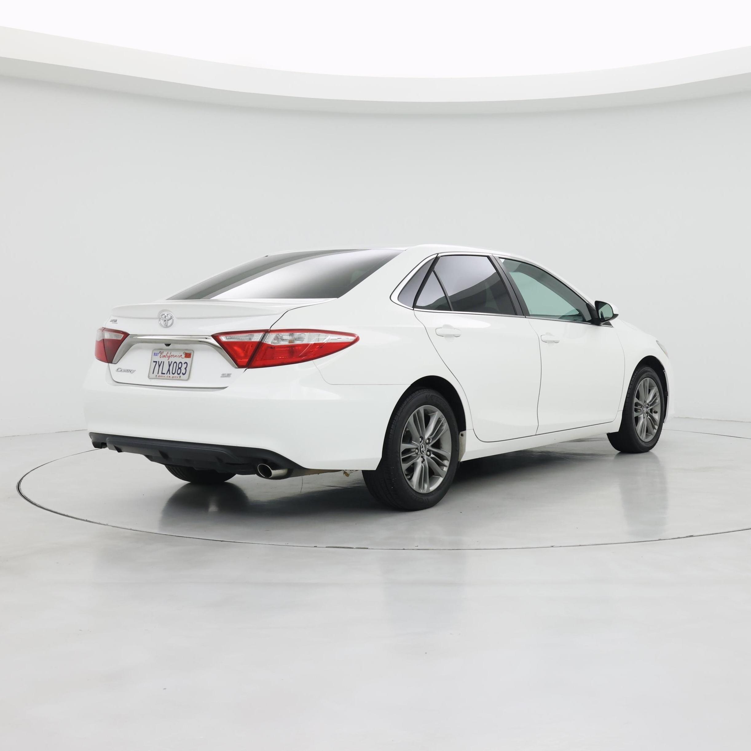 Thumbnail: 2017 Toyota Camry - 8