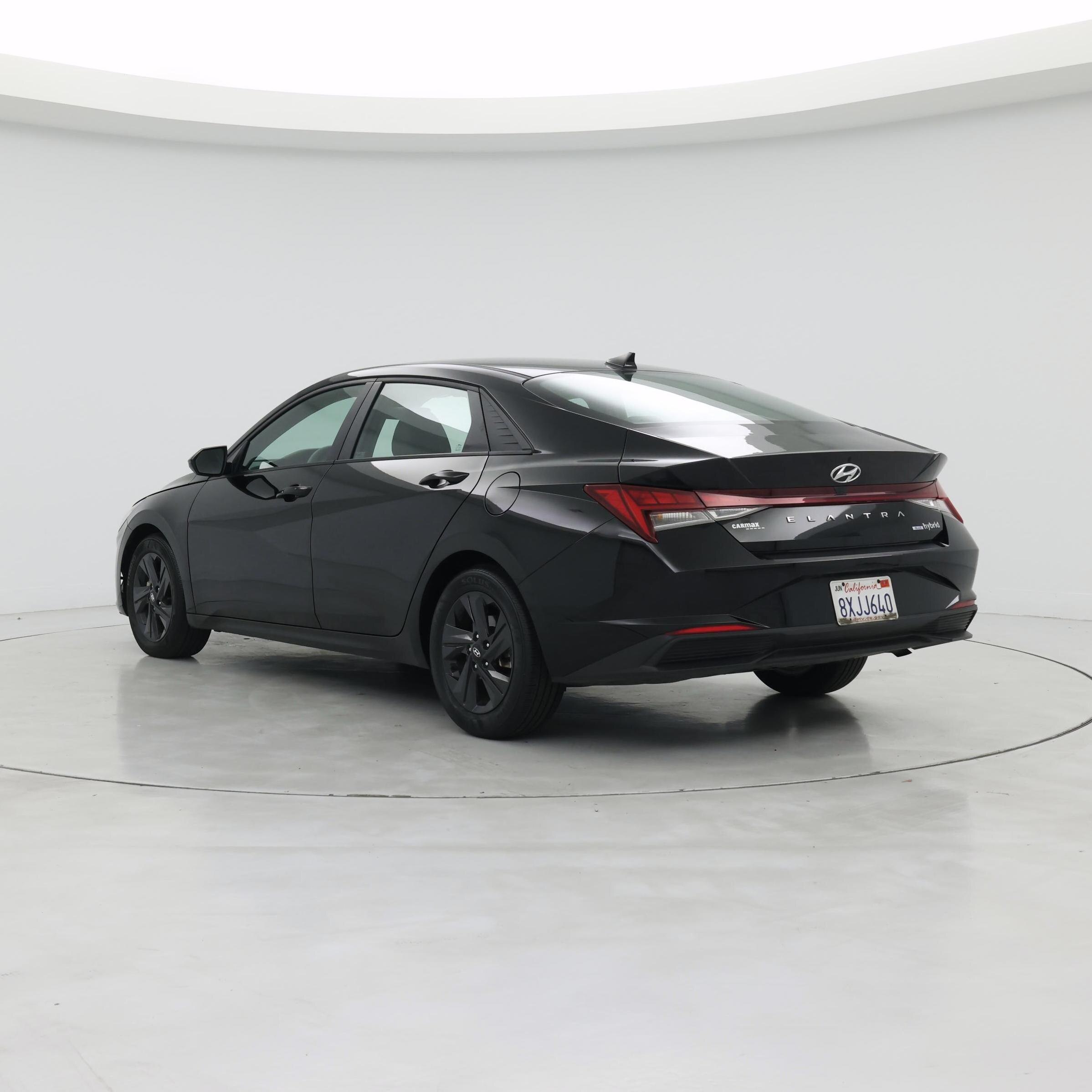 Thumbnail: 2021 Hyundai Elantra - 2