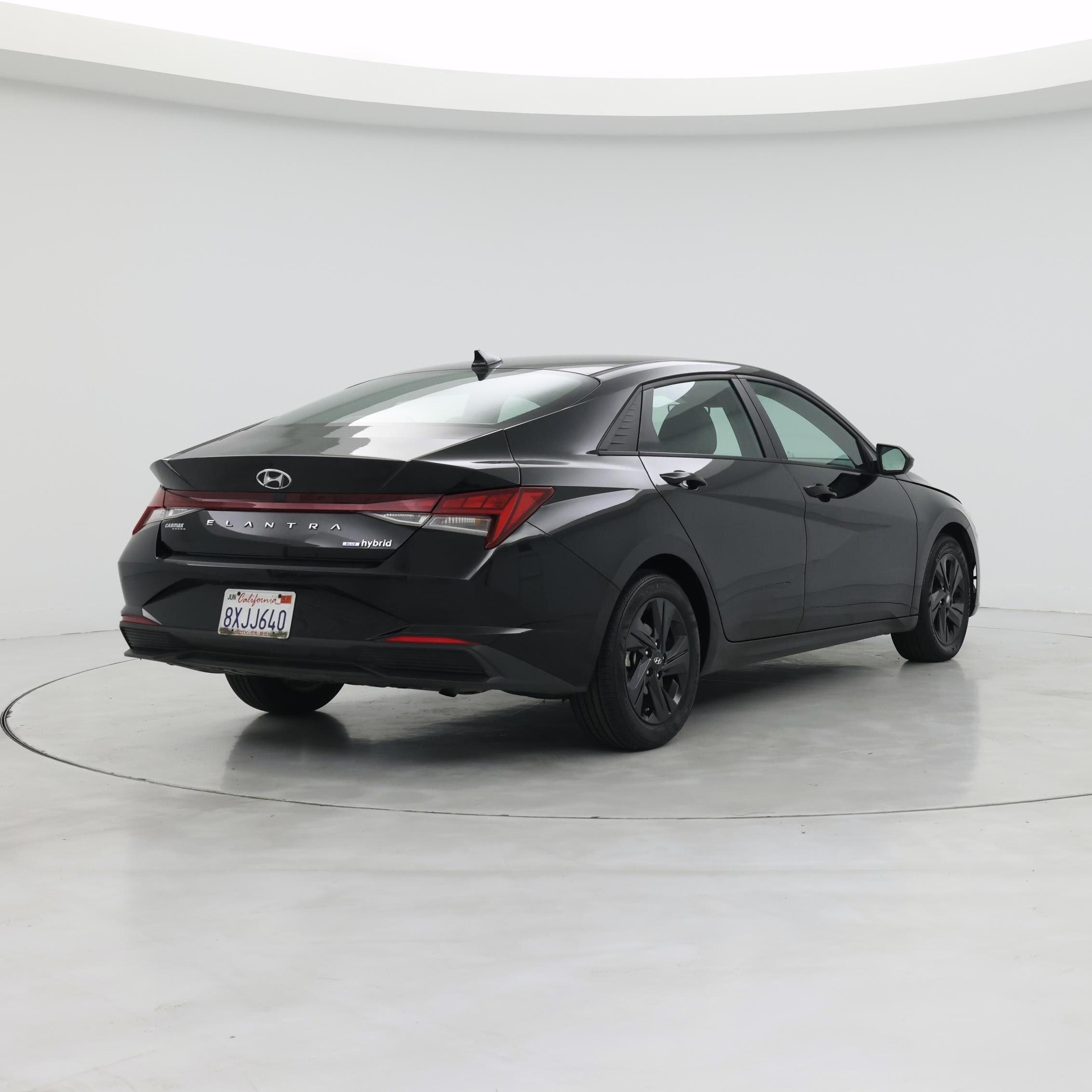 Thumbnail: 2021 Hyundai Elantra - 8