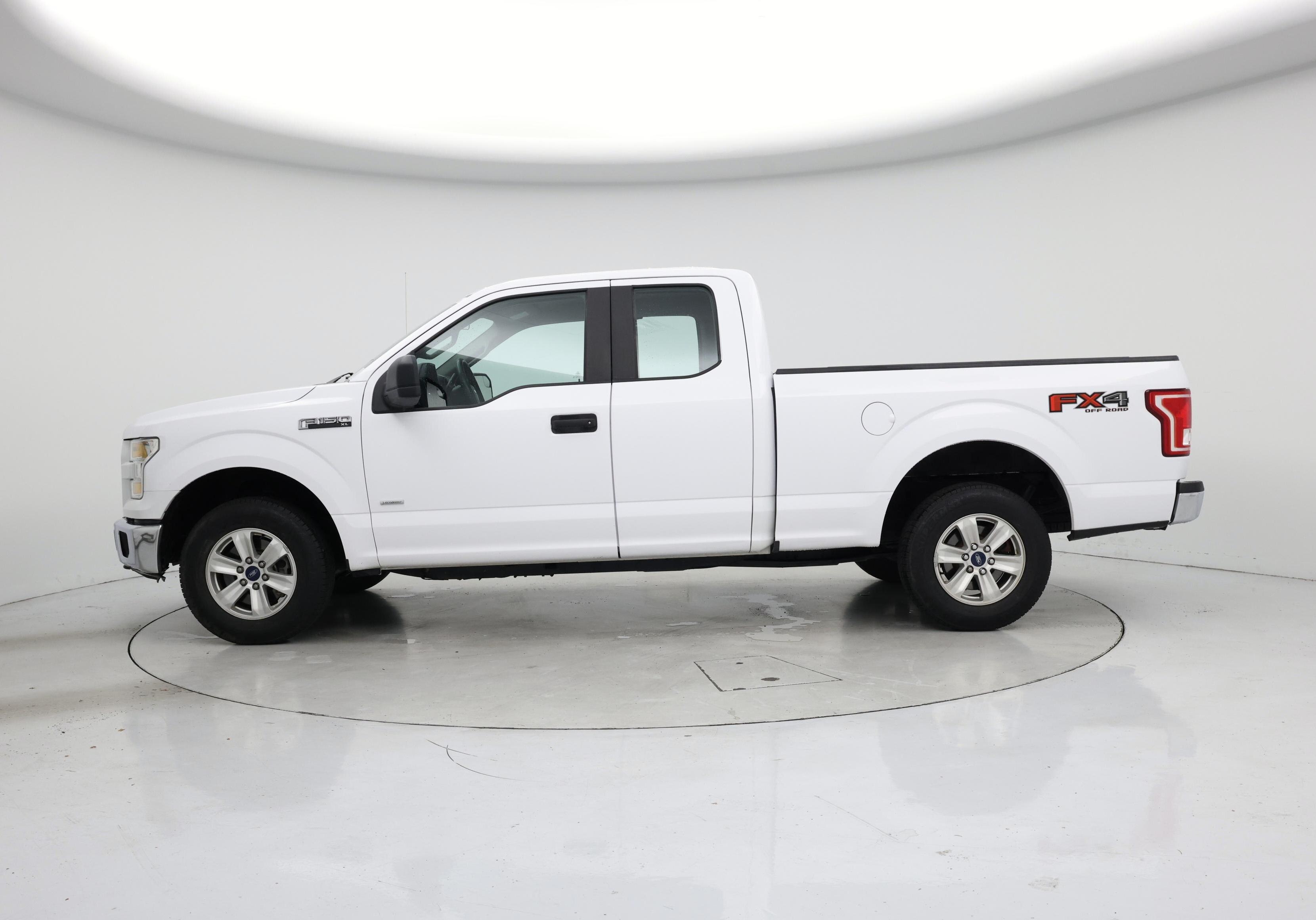 Thumbnail: 2016 Ford F-150 - 3