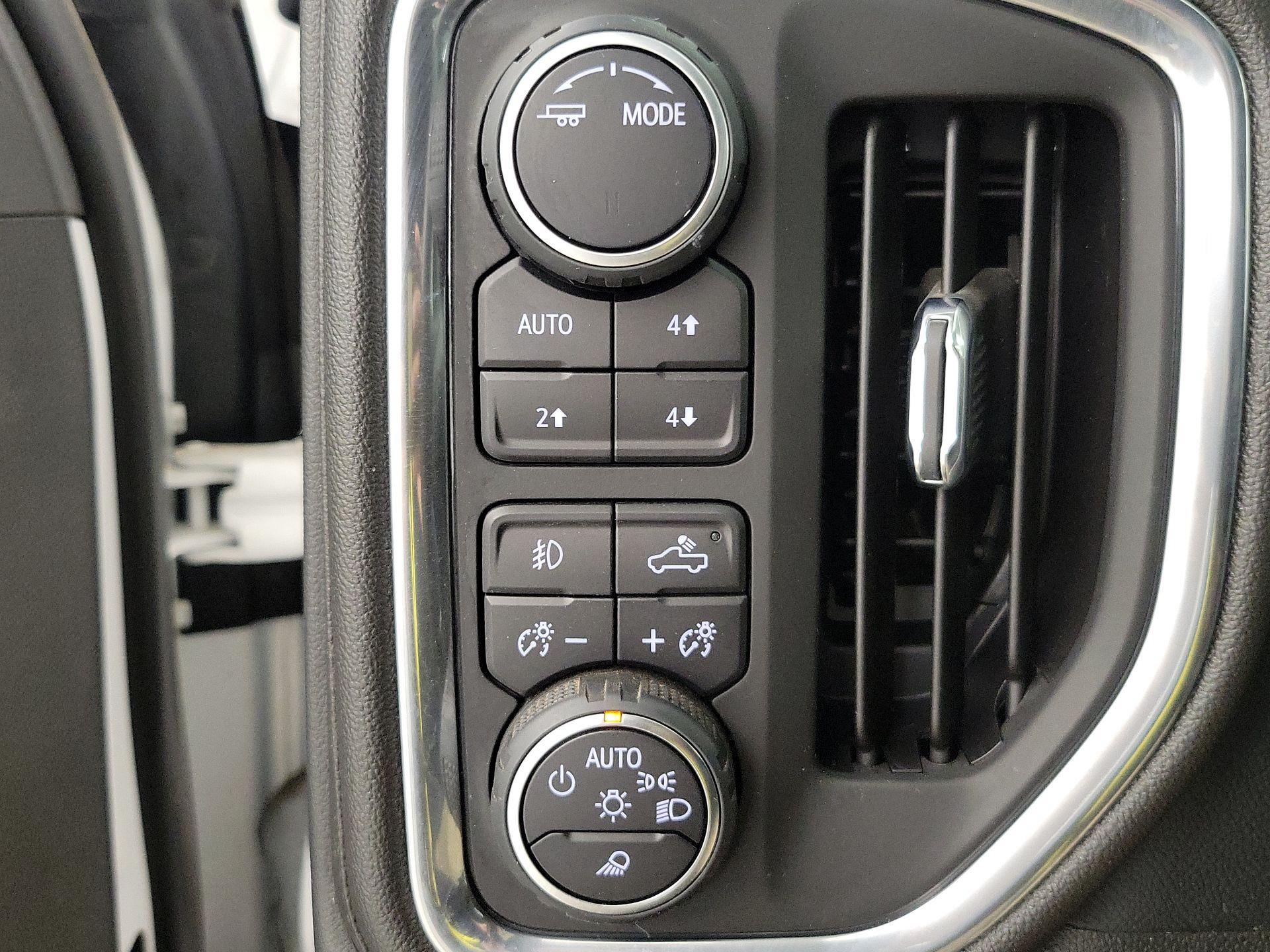 Thumbnail: 2022 Chevrolet Silverado 1500 - 13