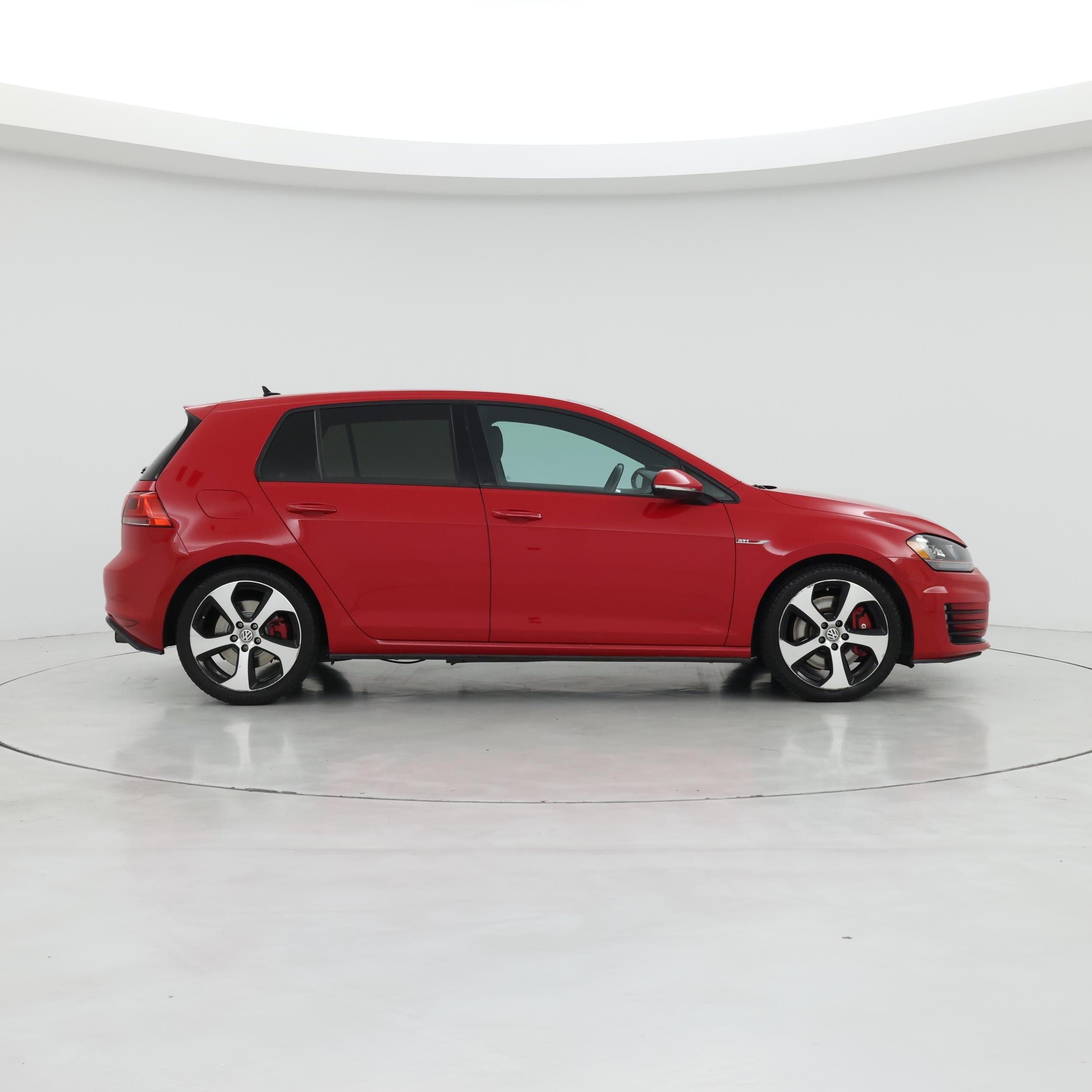 Thumbnail: 2016 Volkswagen Golf - 7