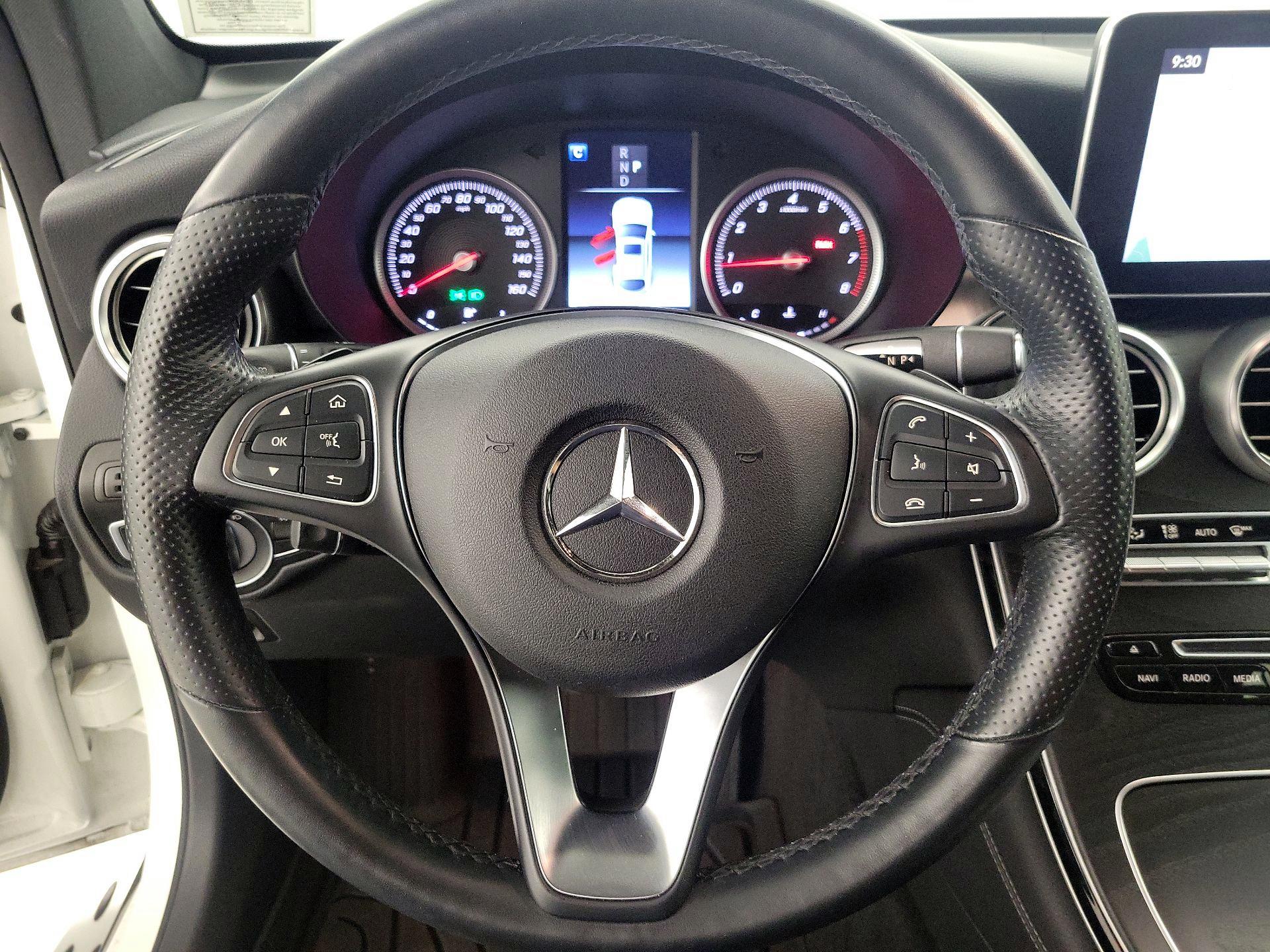 Thumbnail: 2018 Mercedes-Benz GLC - 10