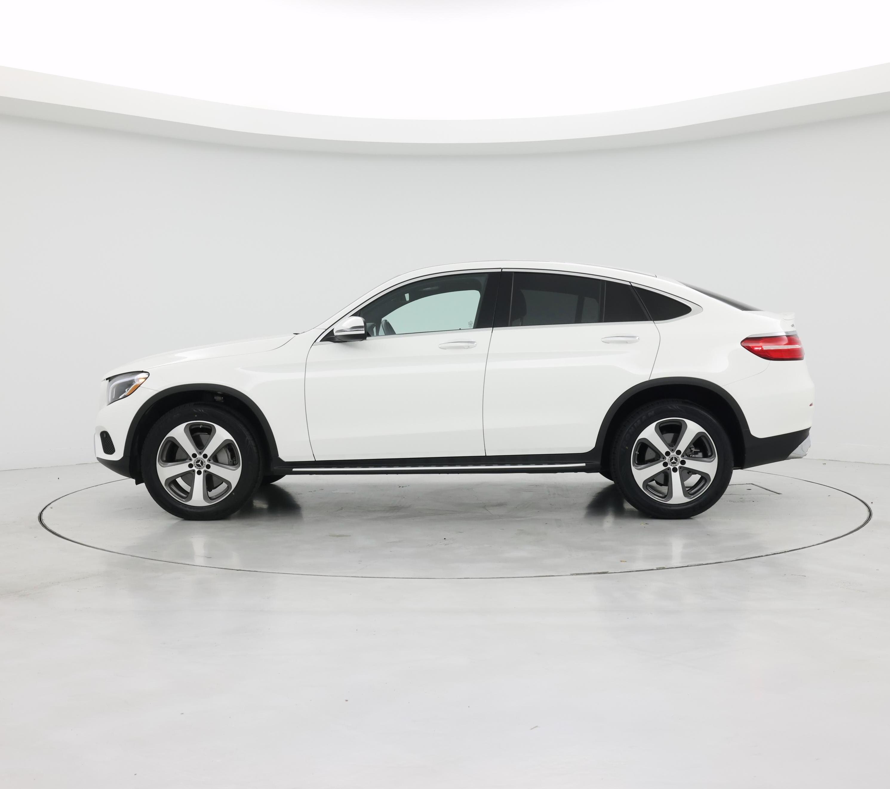 Thumbnail: 2018 Mercedes-Benz GLC - 3