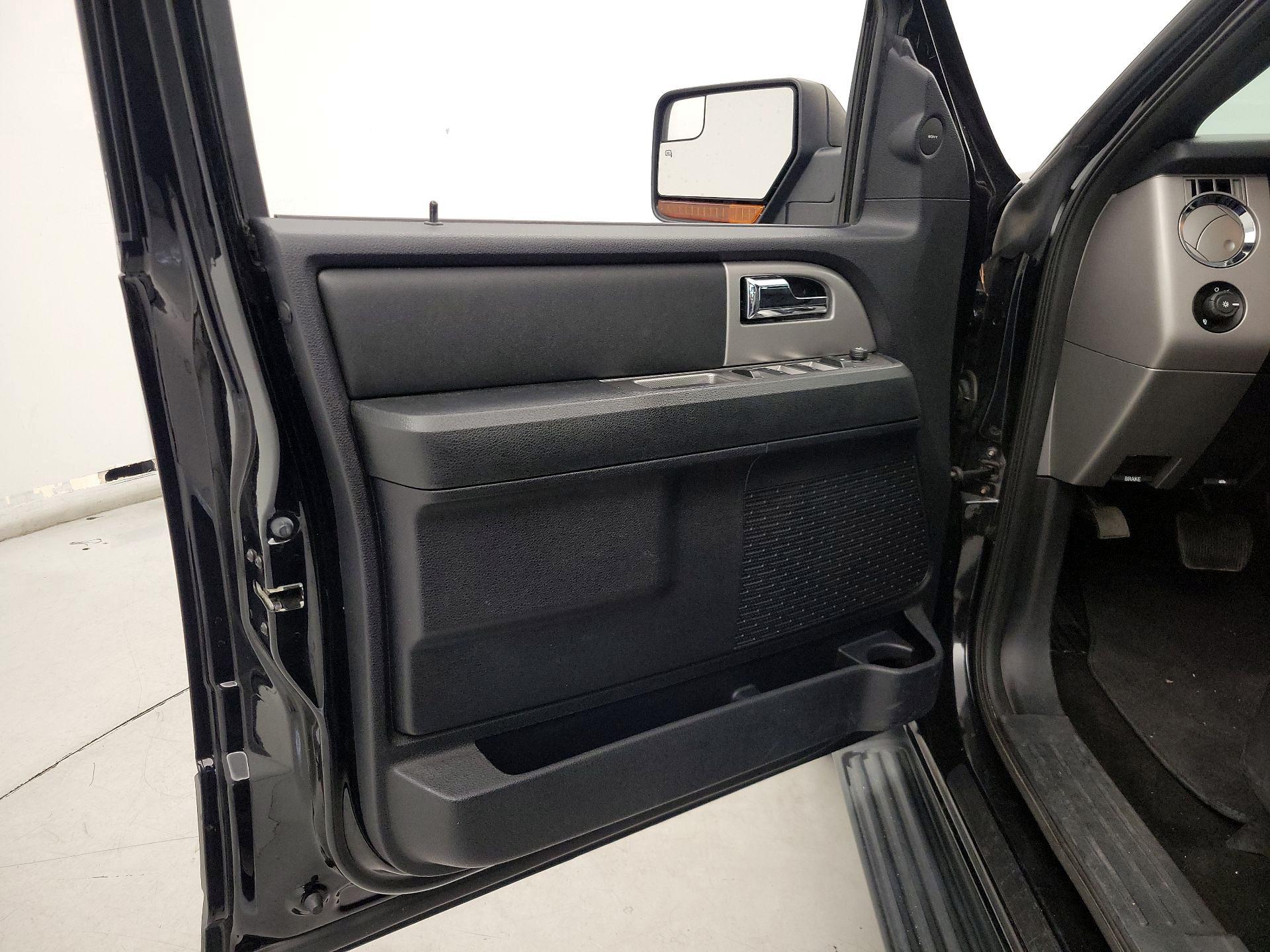 Thumbnail: 2016 Ford Expedition EL - 12