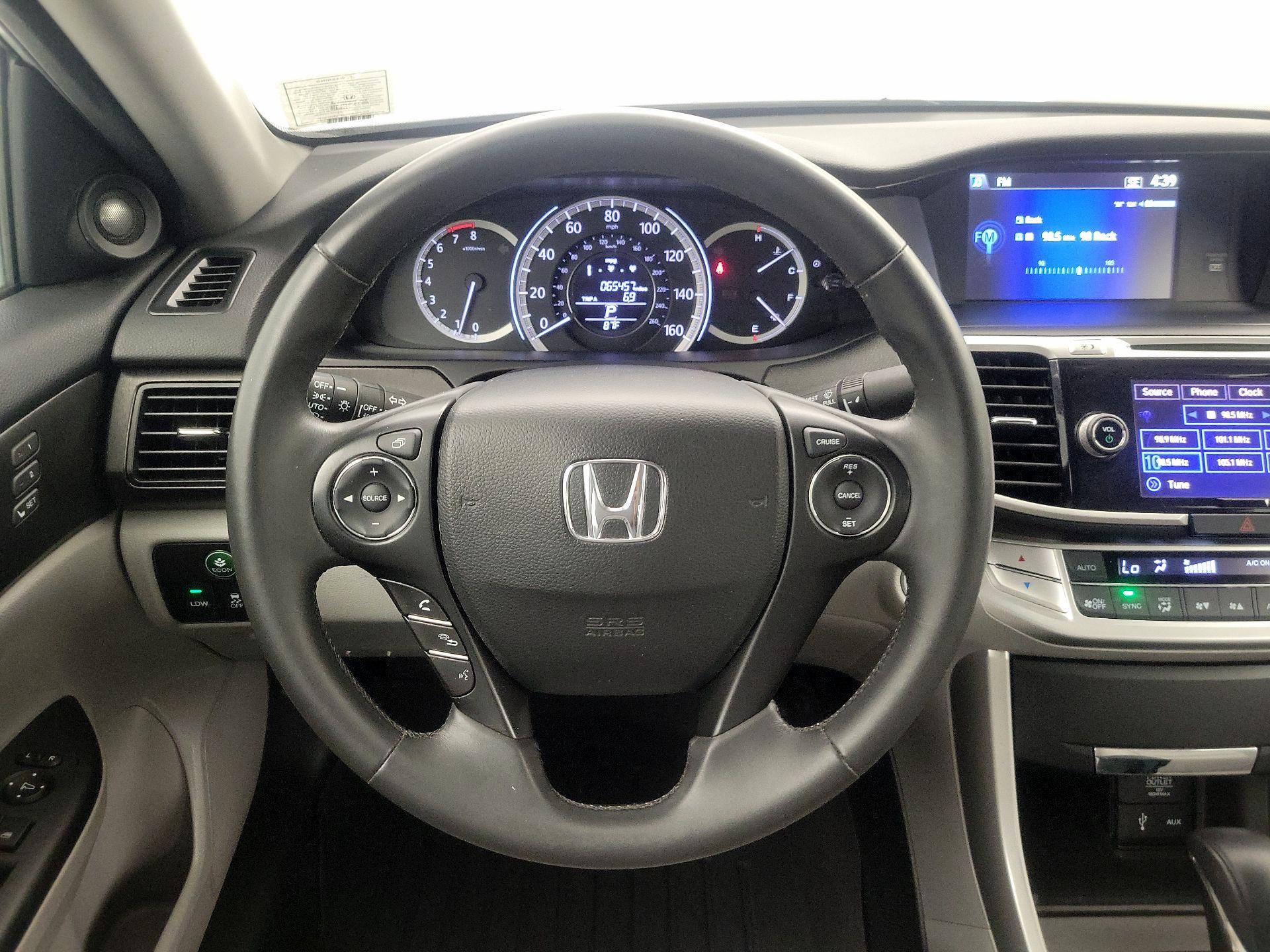 Thumbnail: 2015 Honda Accord - 10