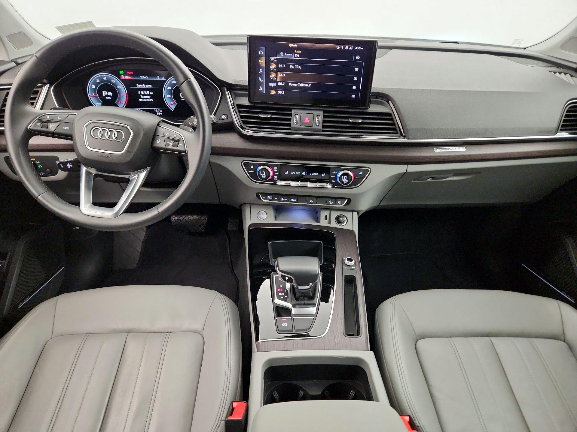 Thumbnail: 2022 Audi Q5 - 9
