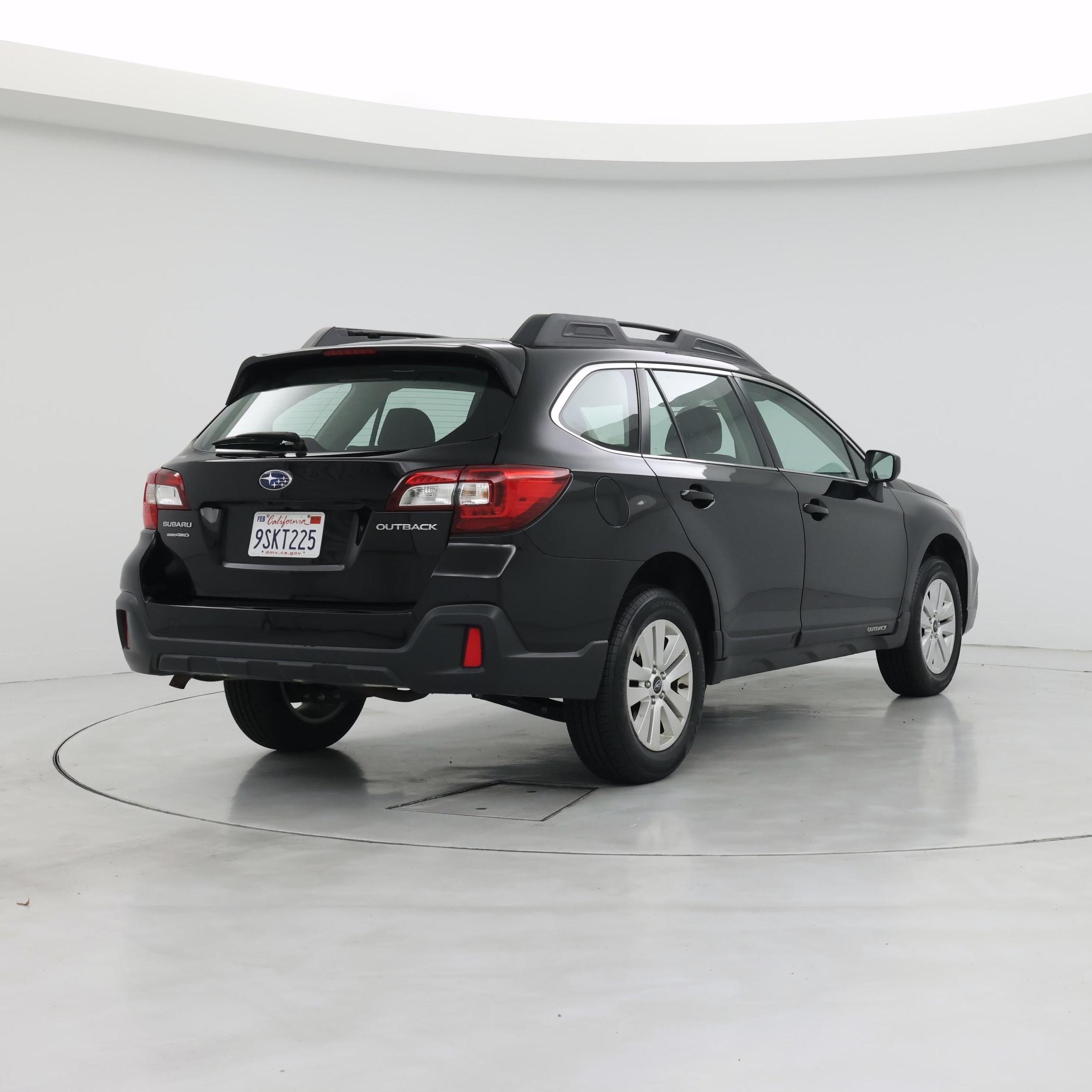 Thumbnail: 2018 Subaru Outback - 8