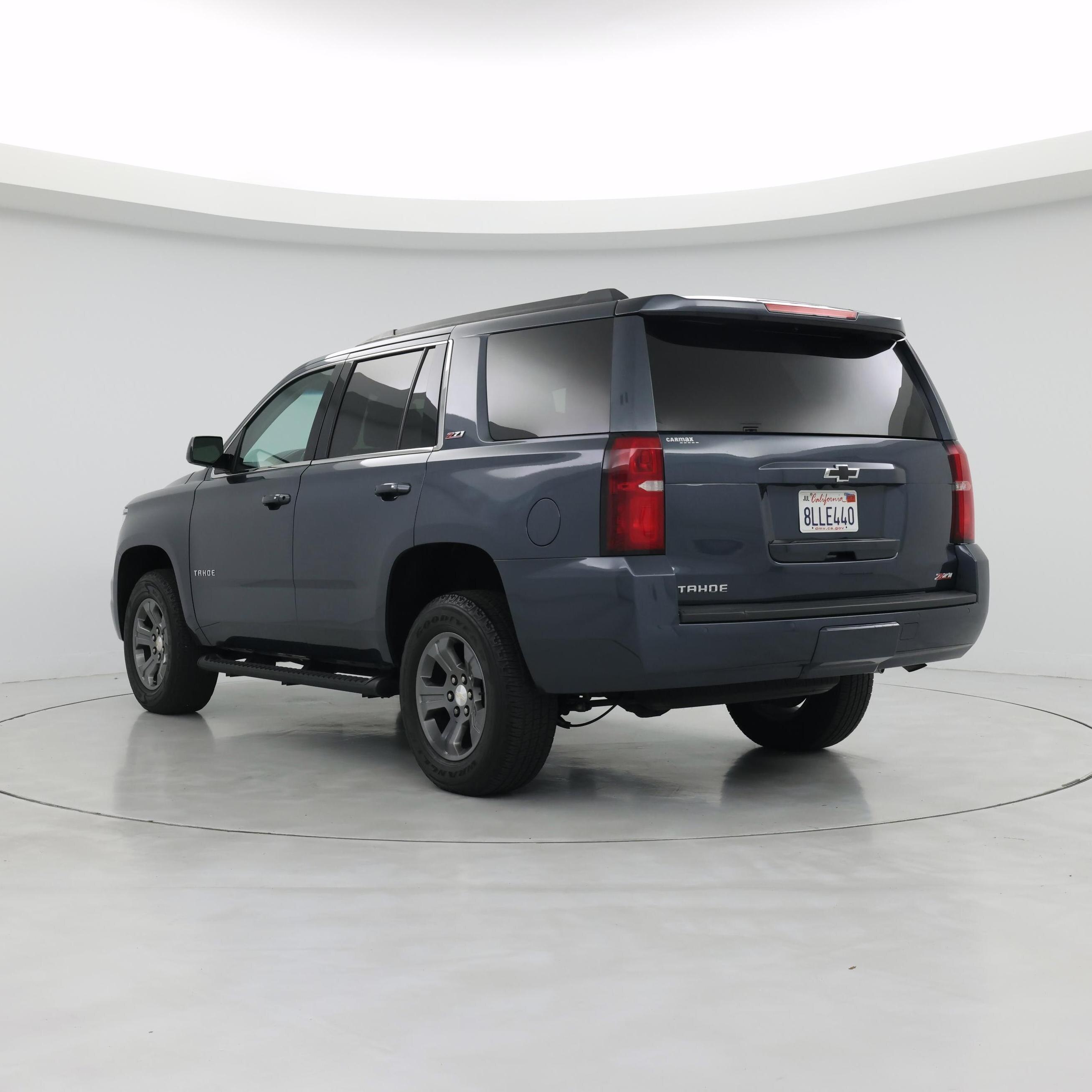 Thumbnail: 2019 Chevrolet Tahoe - 2