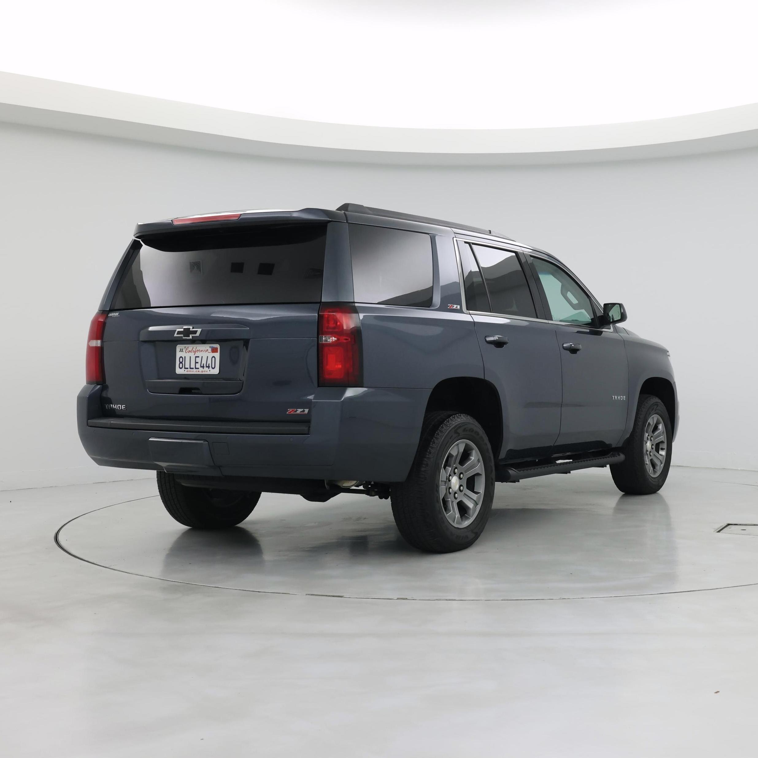 Thumbnail: 2019 Chevrolet Tahoe - 8