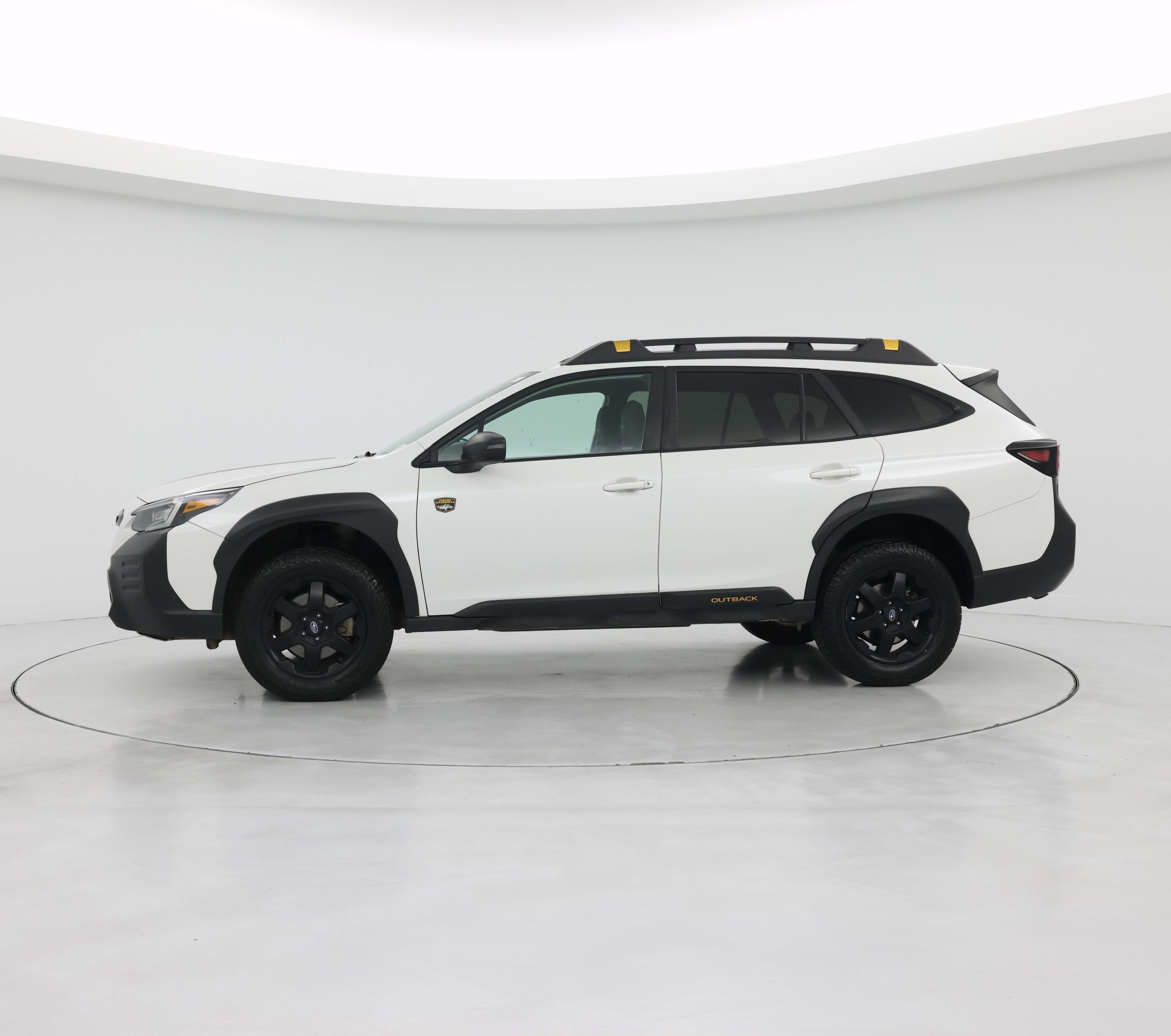 Thumbnail: 2022 Subaru Outback - 3