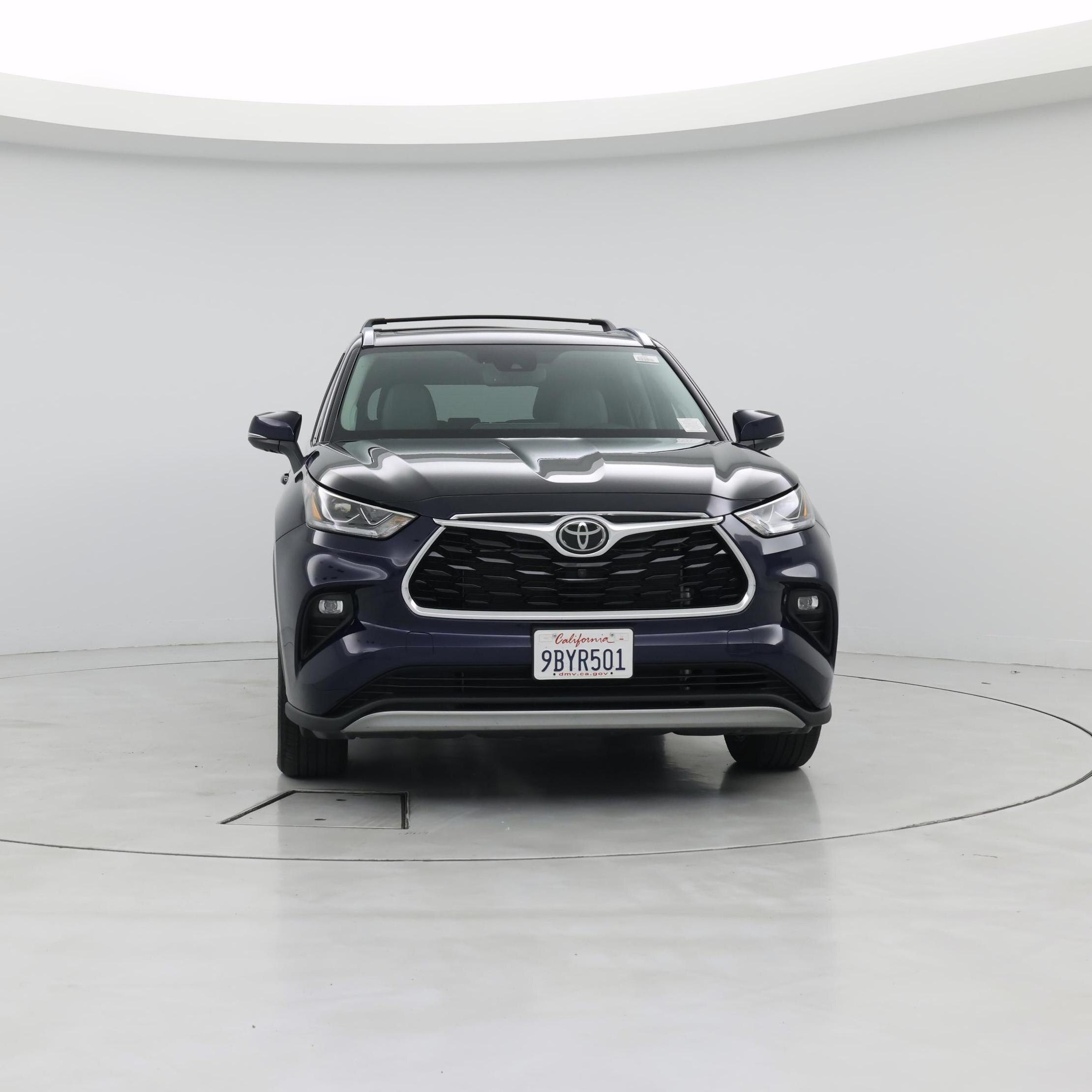 Thumbnail: 2022 Toyota Highlander - 5