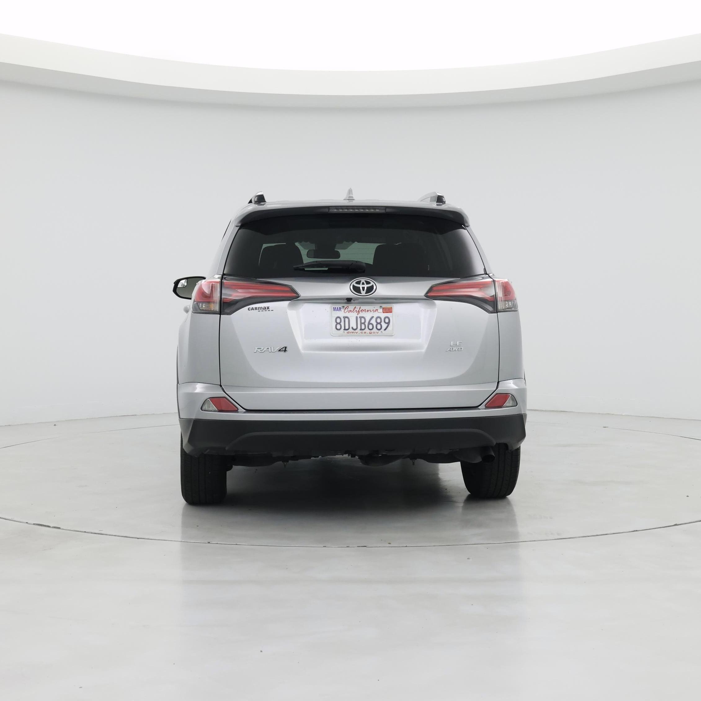 Thumbnail: 2018 Toyota RAV4 - 6