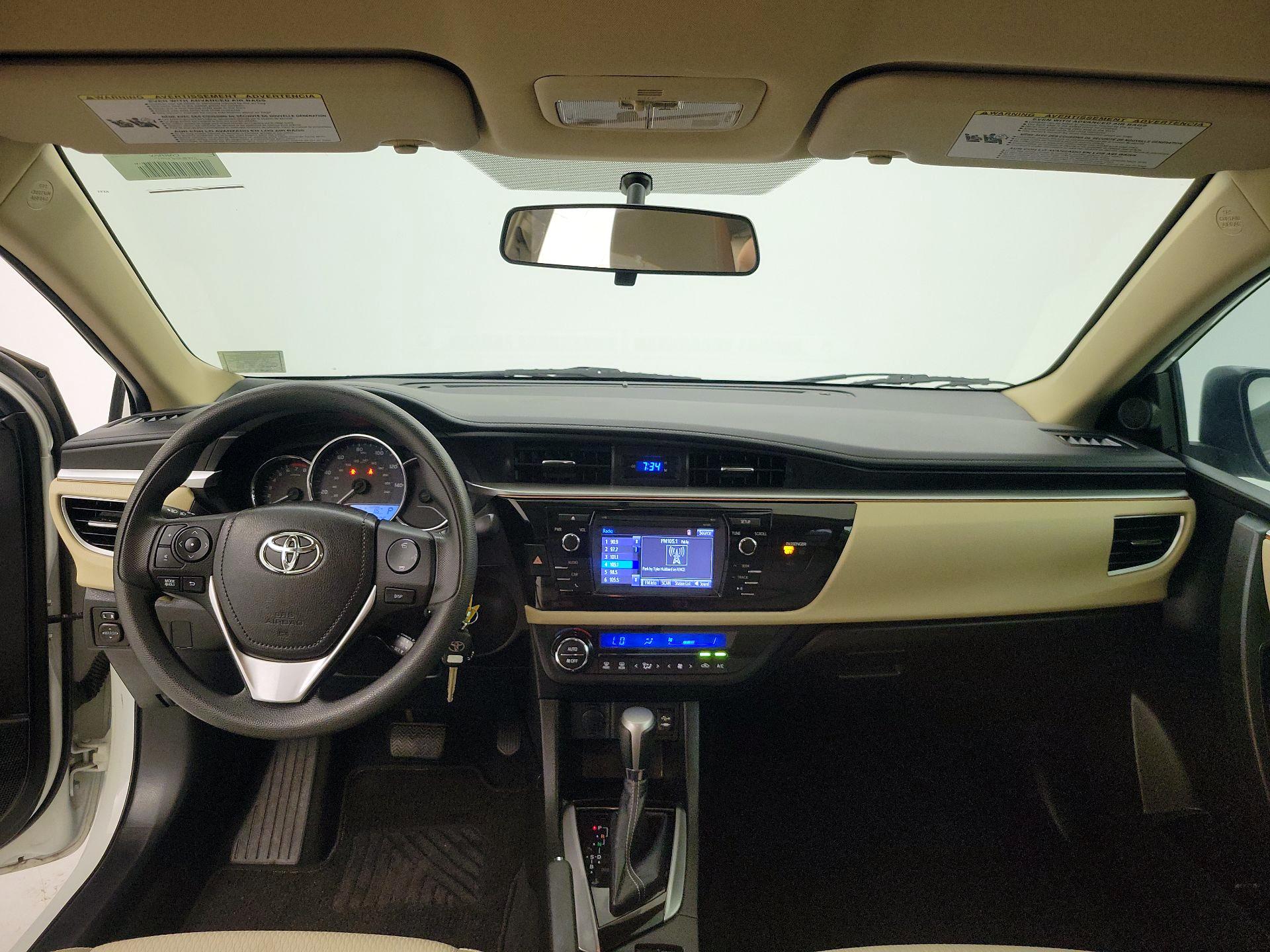Thumbnail: 2014 Toyota Corolla - 9