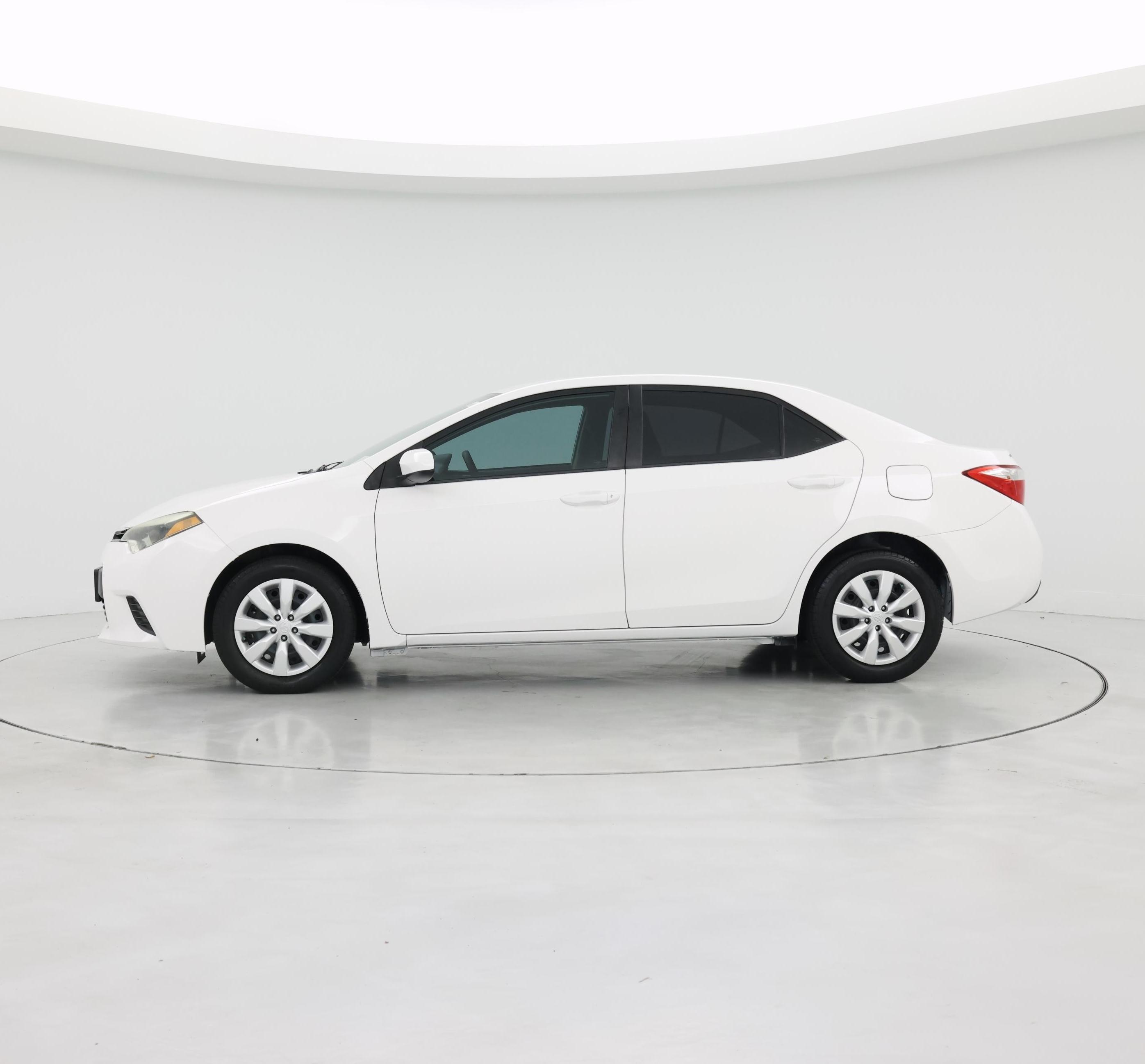 Thumbnail: 2014 Toyota Corolla - 3