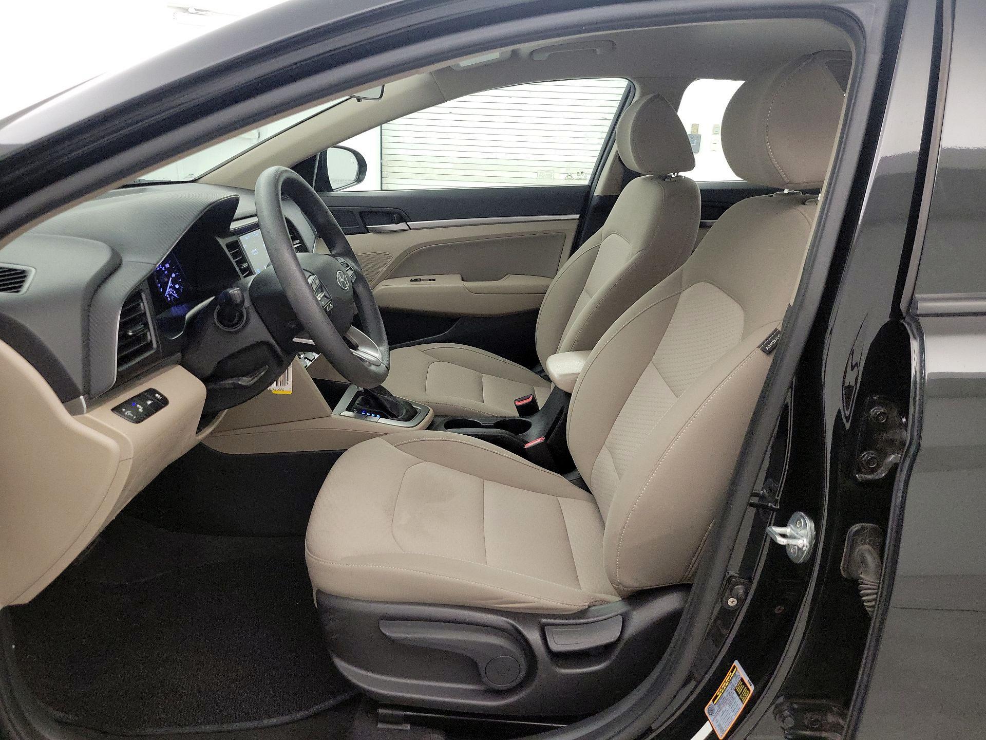 Thumbnail: 2020 Hyundai Elantra - 11