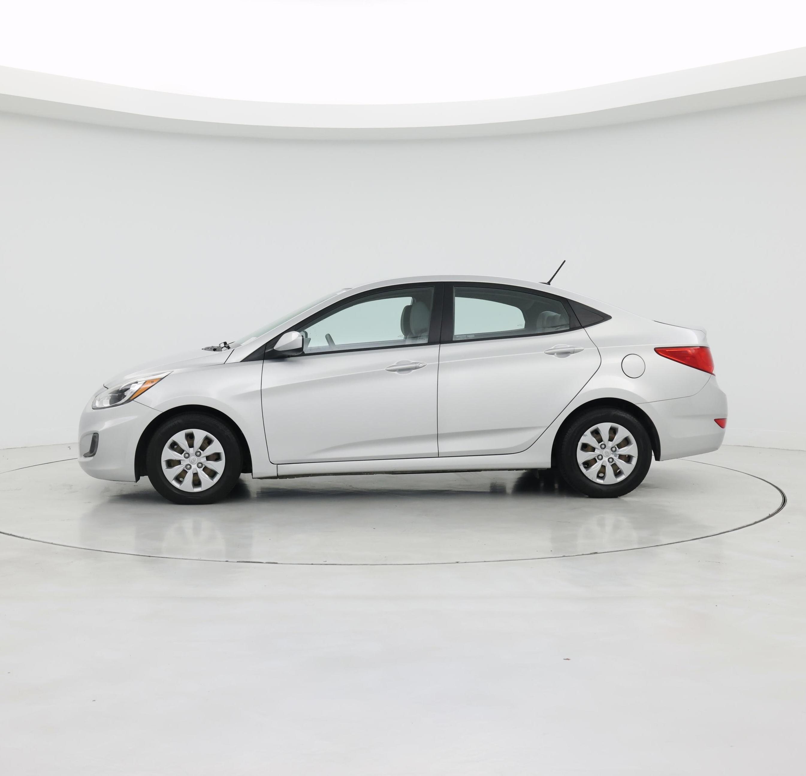 Thumbnail: 2017 Hyundai Accent - 3