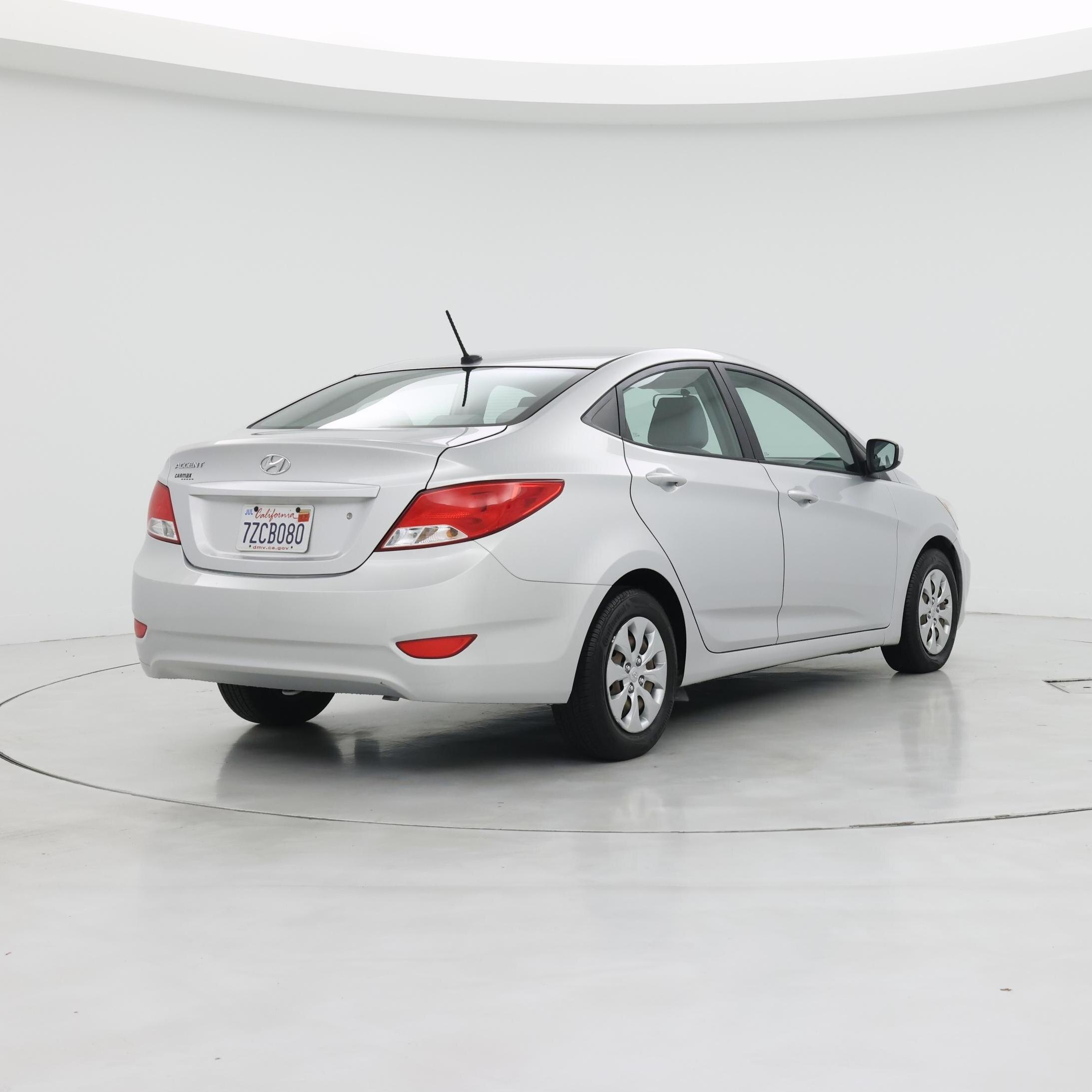 Thumbnail: 2017 Hyundai Accent - 8