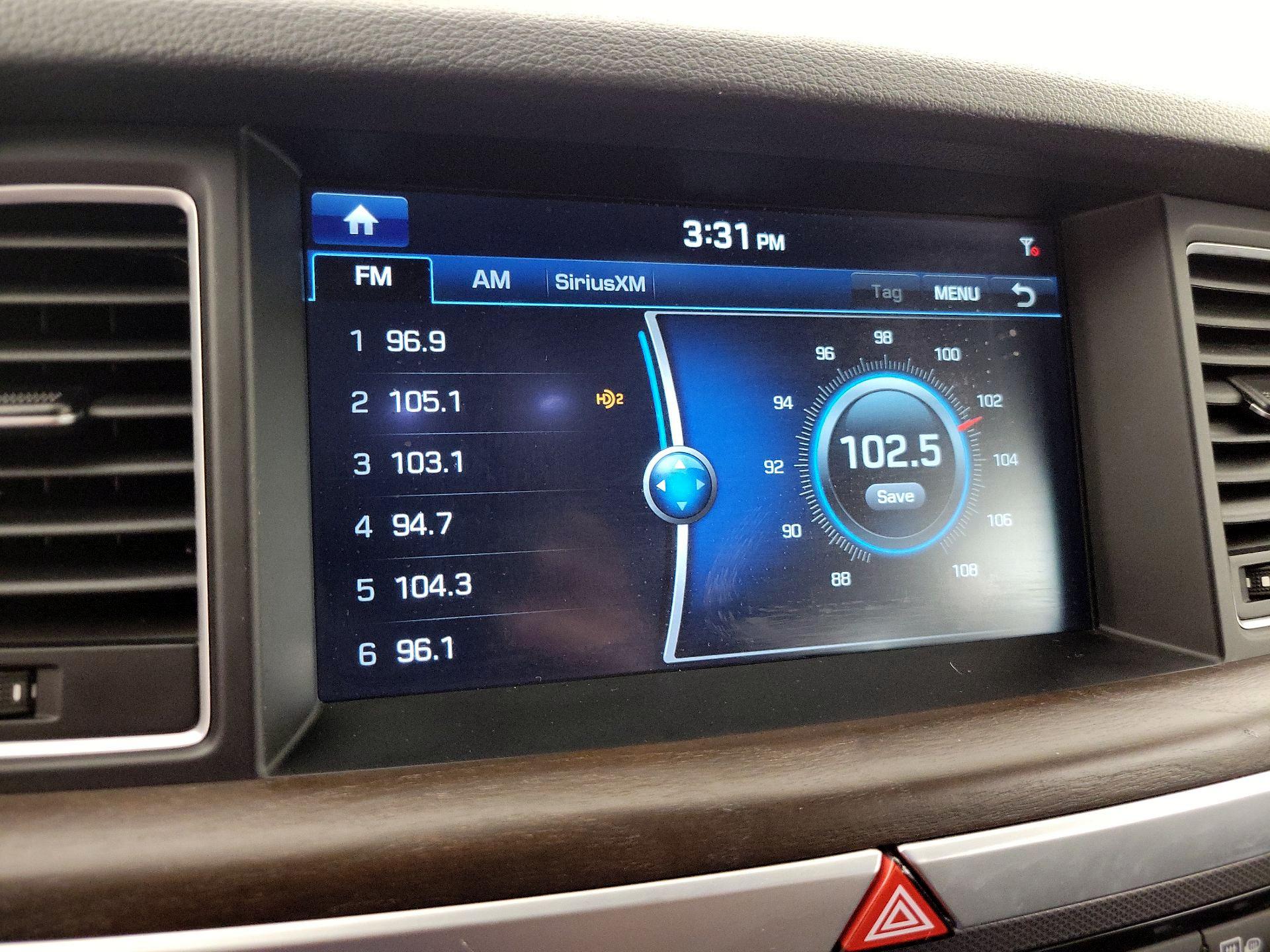 Thumbnail: 2015 Hyundai Genesis - 15