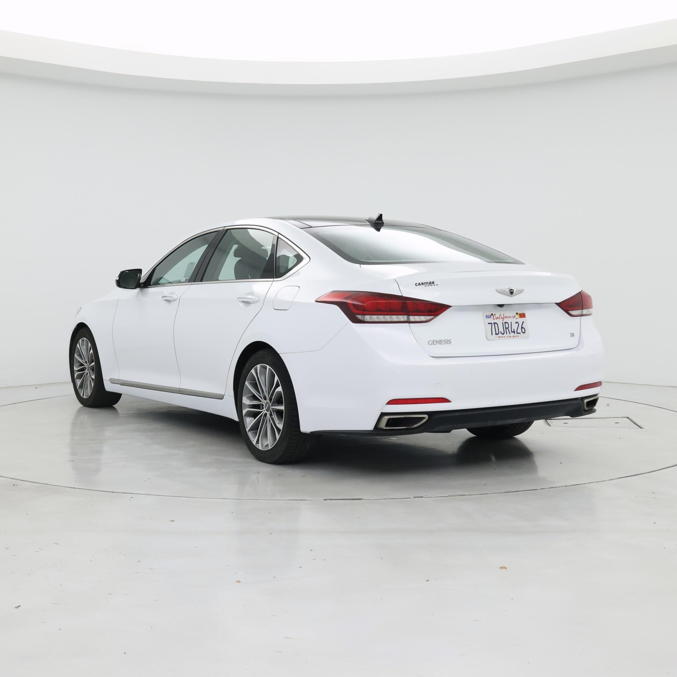Thumbnail: 2015 Hyundai Genesis - 2