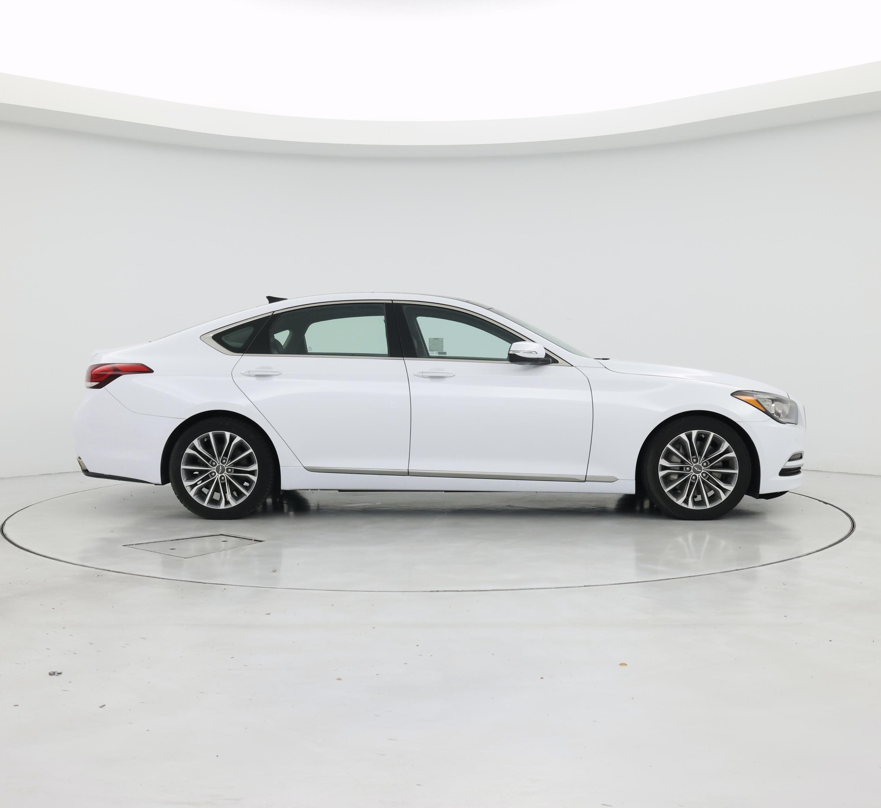 Thumbnail: 2015 Hyundai Genesis - 7