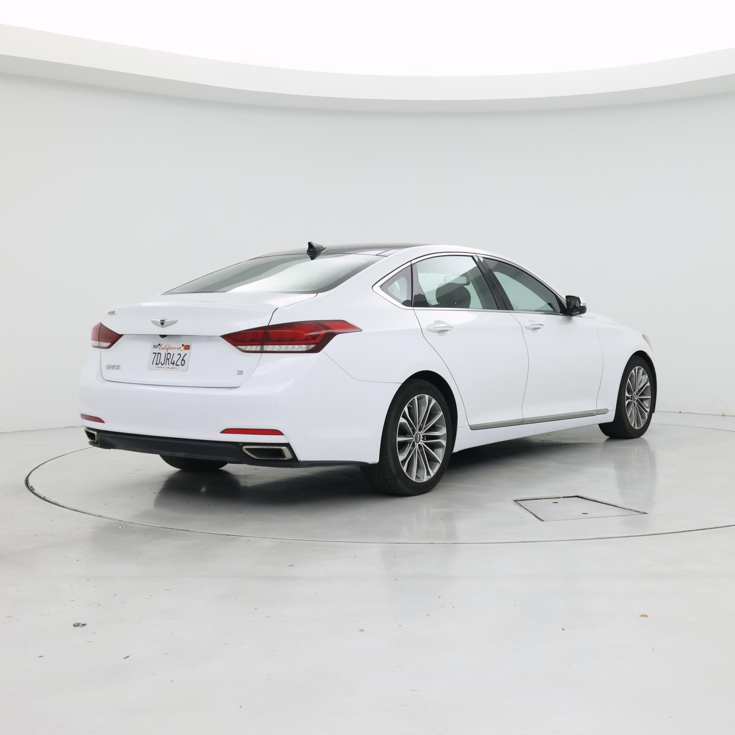 Thumbnail: 2015 Hyundai Genesis - 8