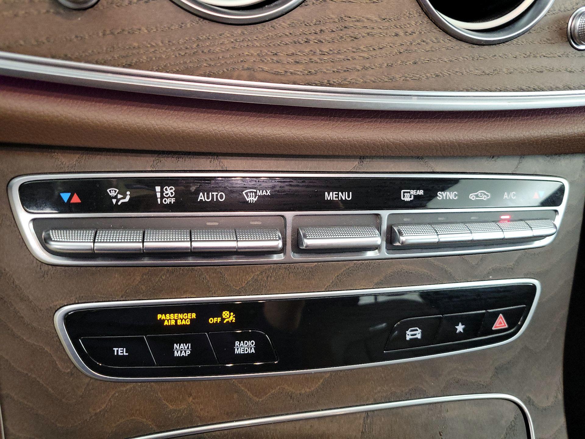 Thumbnail: 2022 Mercedes-Benz E-Class - 16