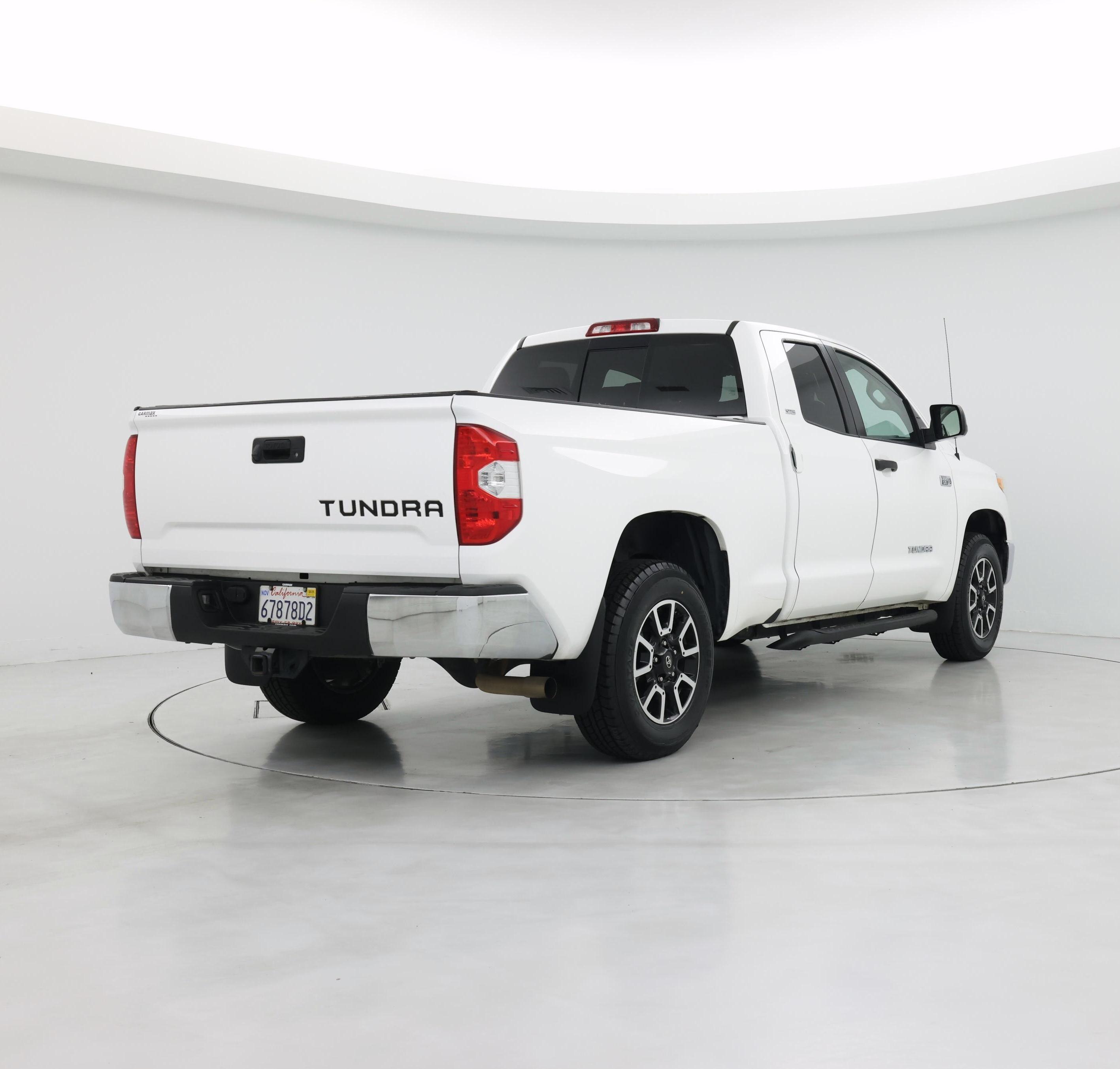 Thumbnail: 2017 Toyota Tundra - 8