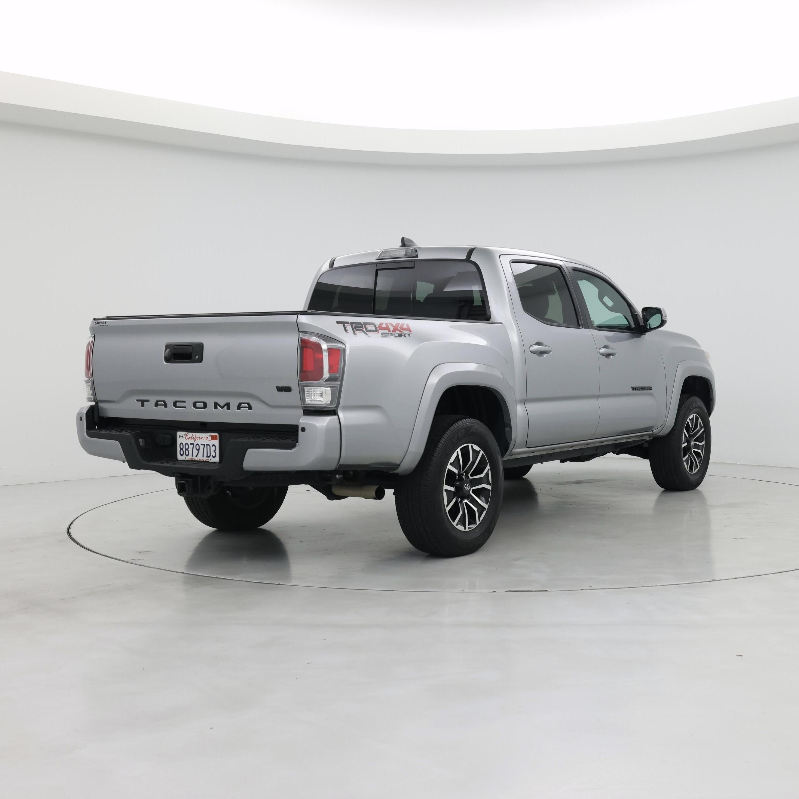 Thumbnail: 2021 Toyota Tacoma - 8