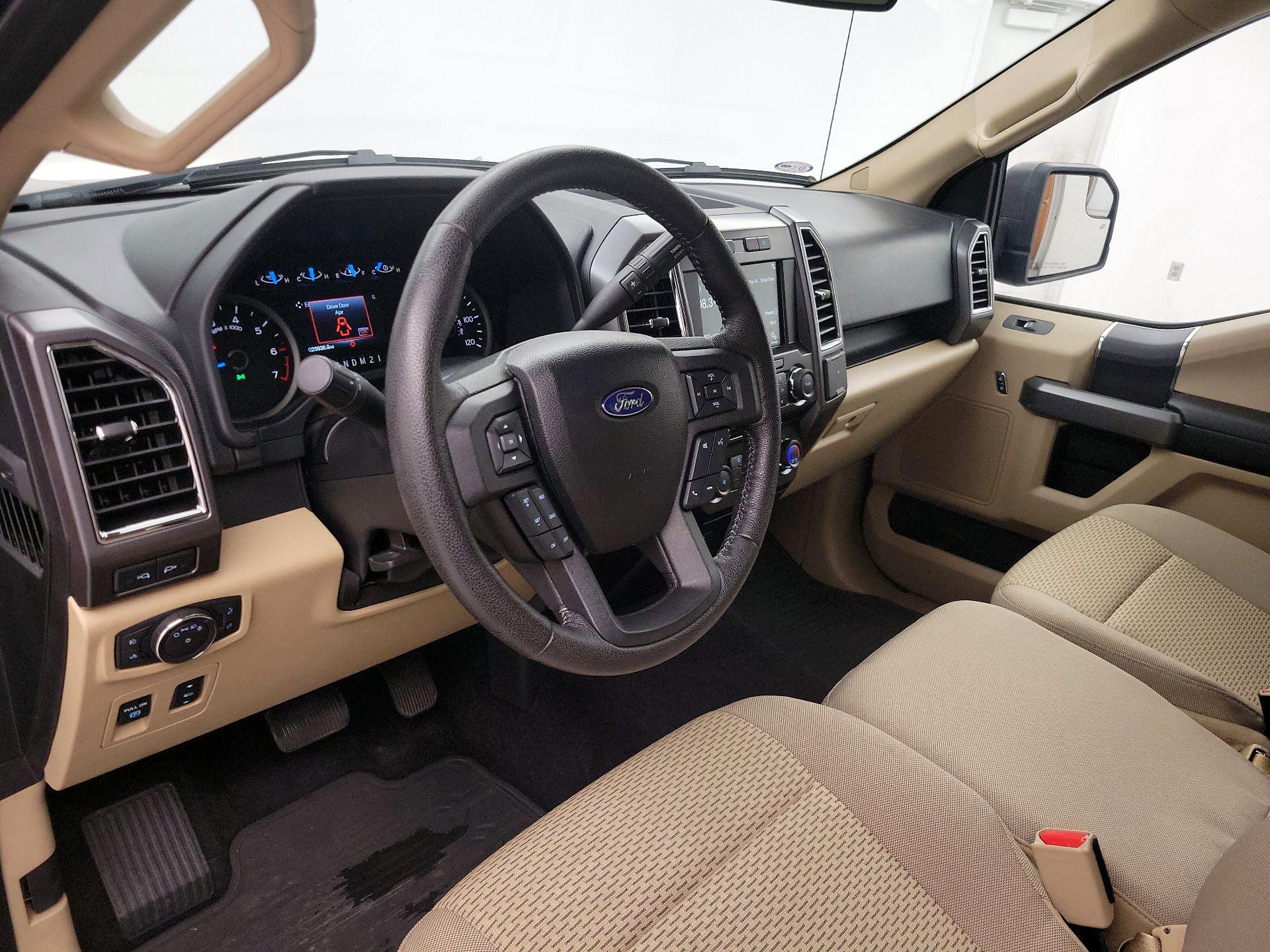 Thumbnail: 2016 Ford F-150 - 9