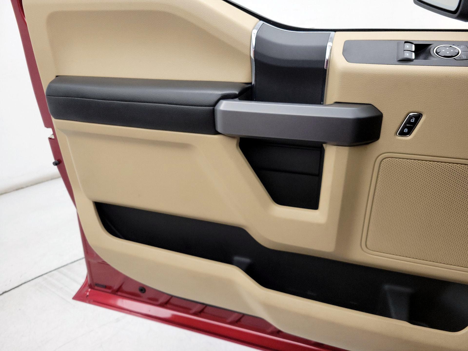 Thumbnail: 2016 Ford F-150 - 12