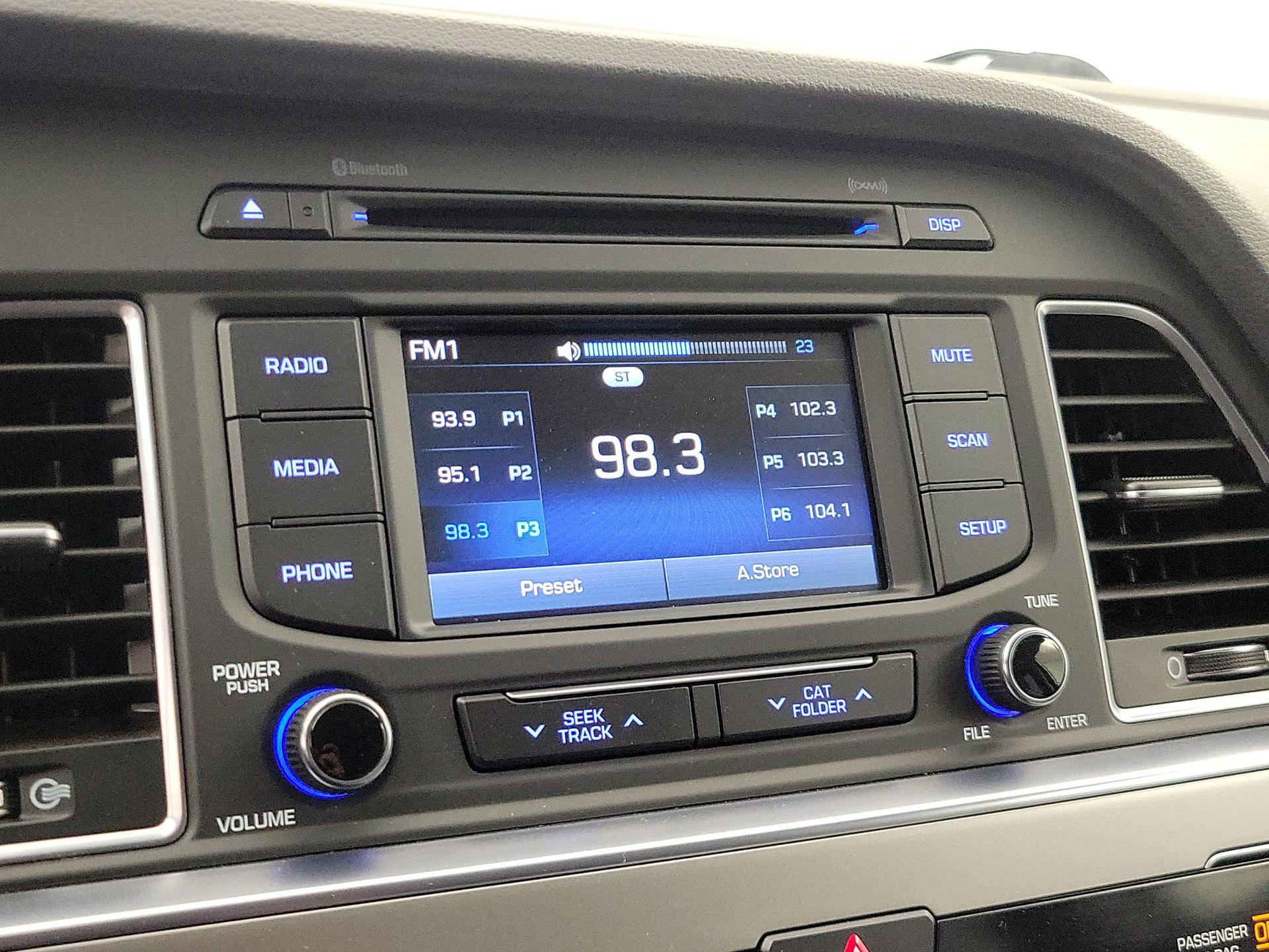 Thumbnail: 2015 Hyundai Sonata - 15