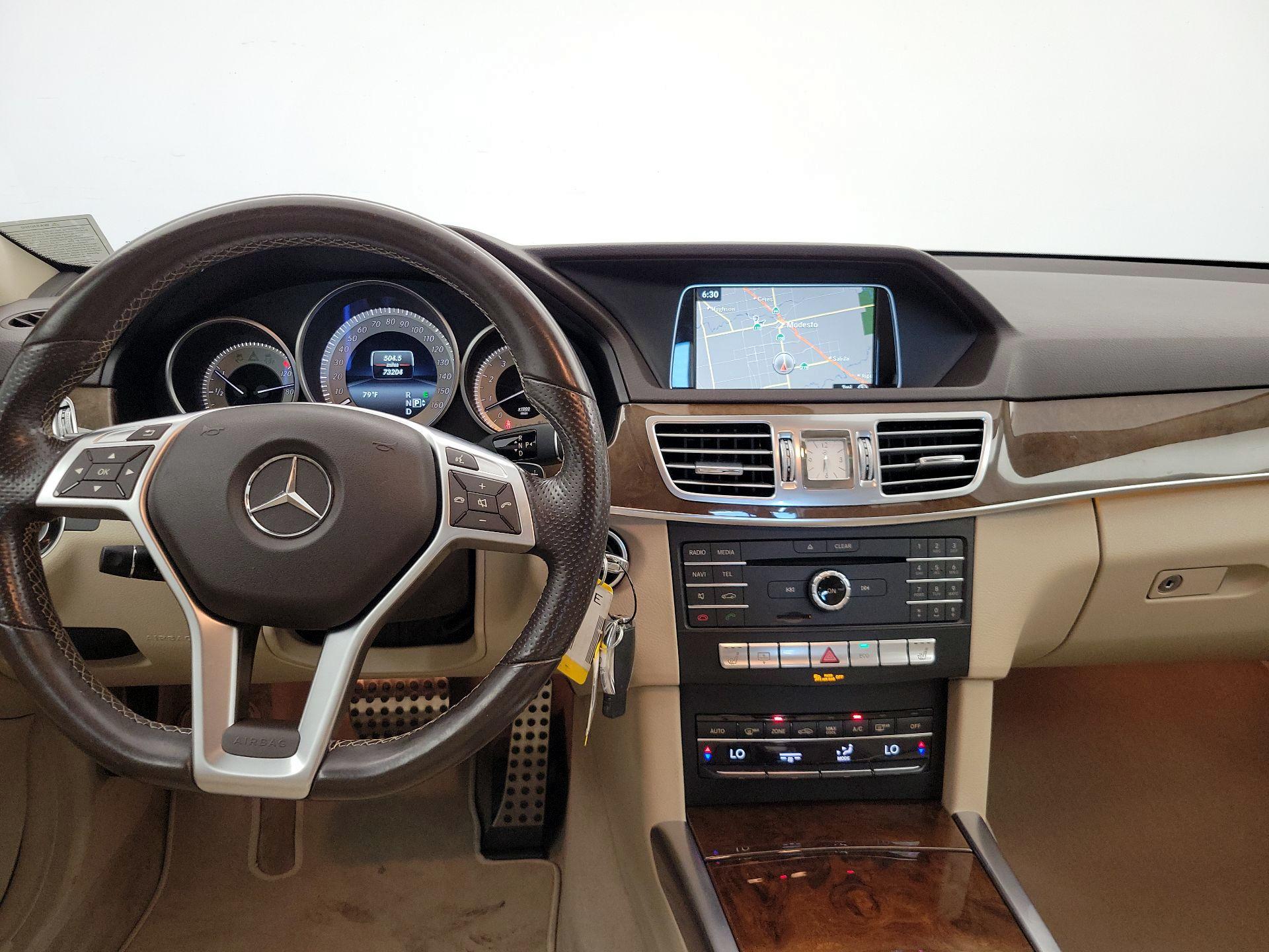 Thumbnail: 2016 Mercedes-Benz E-Class - 9