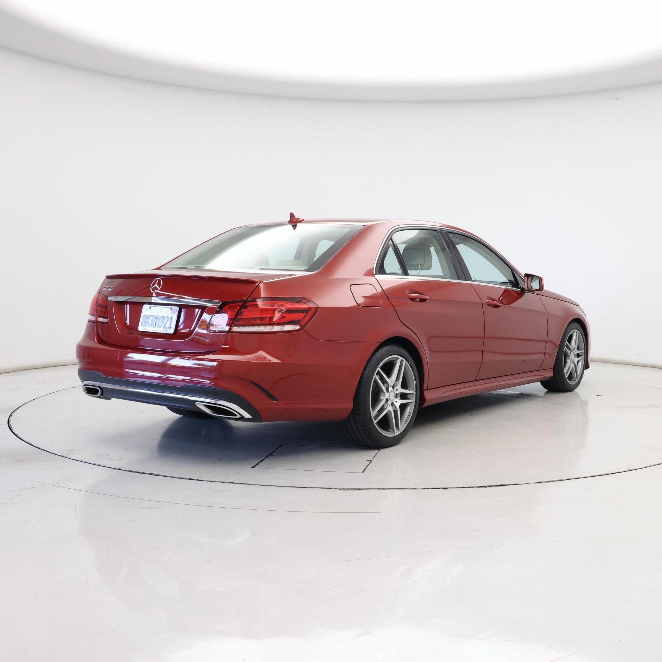 Thumbnail: 2016 Mercedes-Benz E-Class - 8