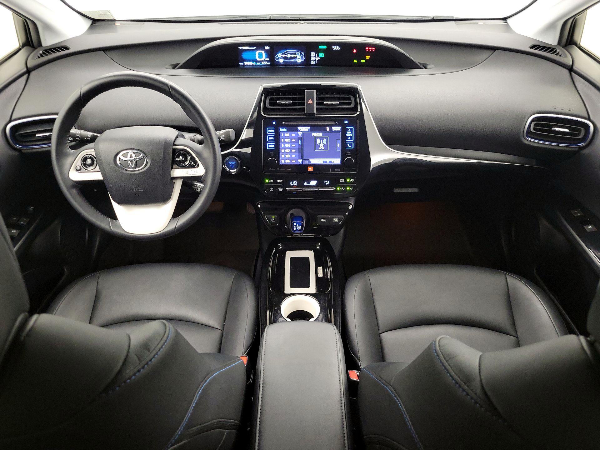 Thumbnail: 2017 Toyota Prius - 9