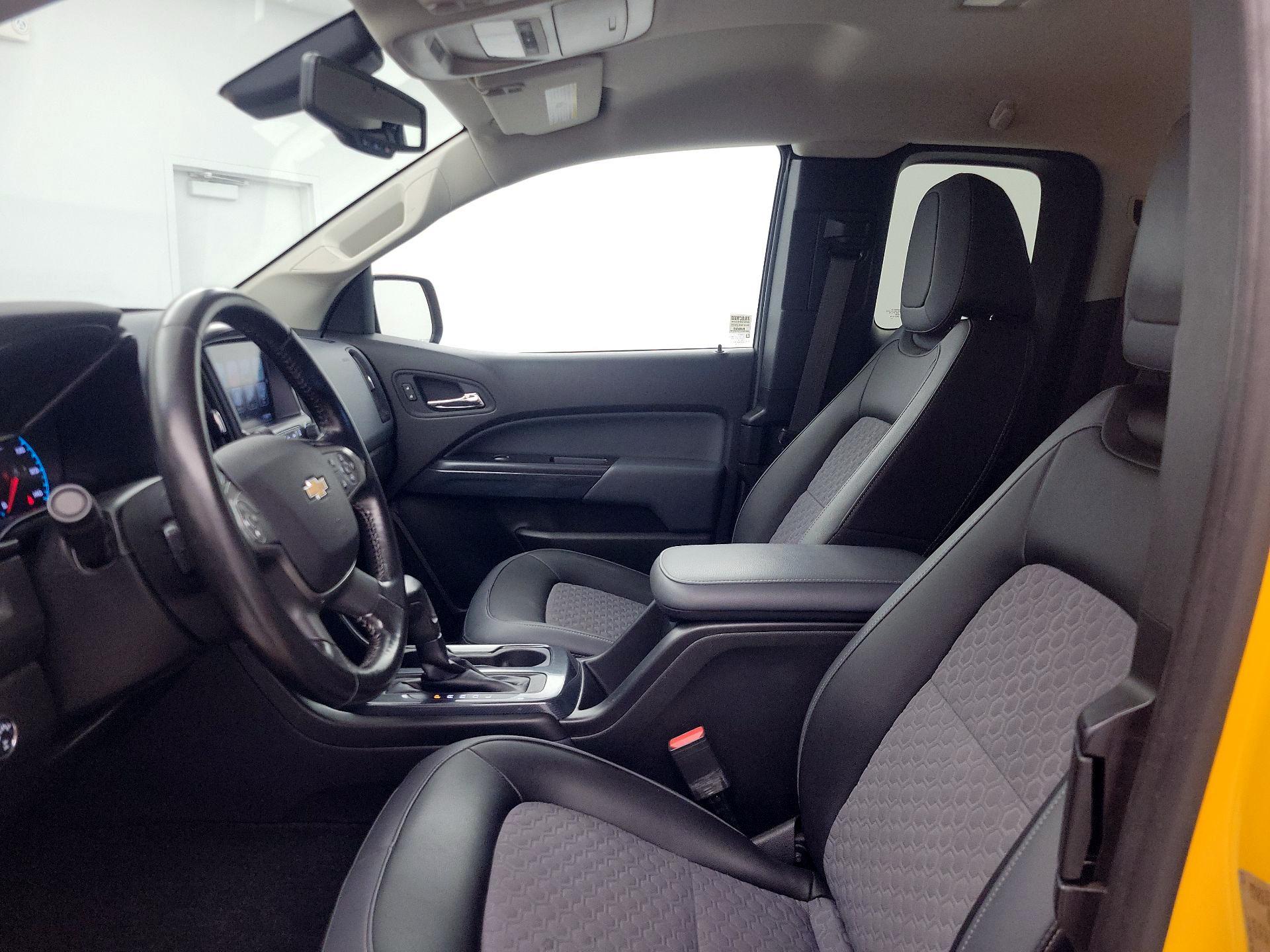 Thumbnail: 2018 Chevrolet Colorado - 11