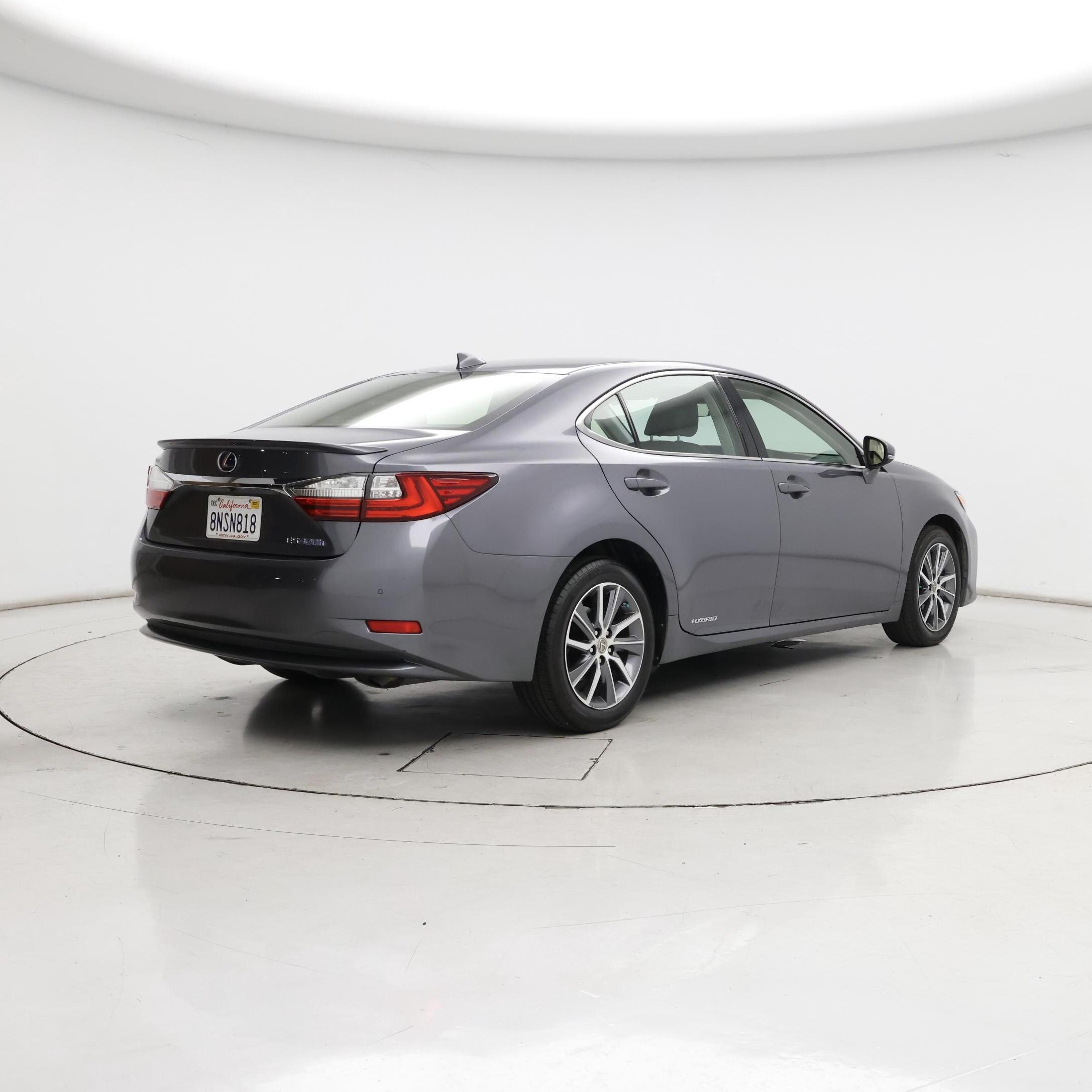 Thumbnail: 2018 Lexus ES - 8