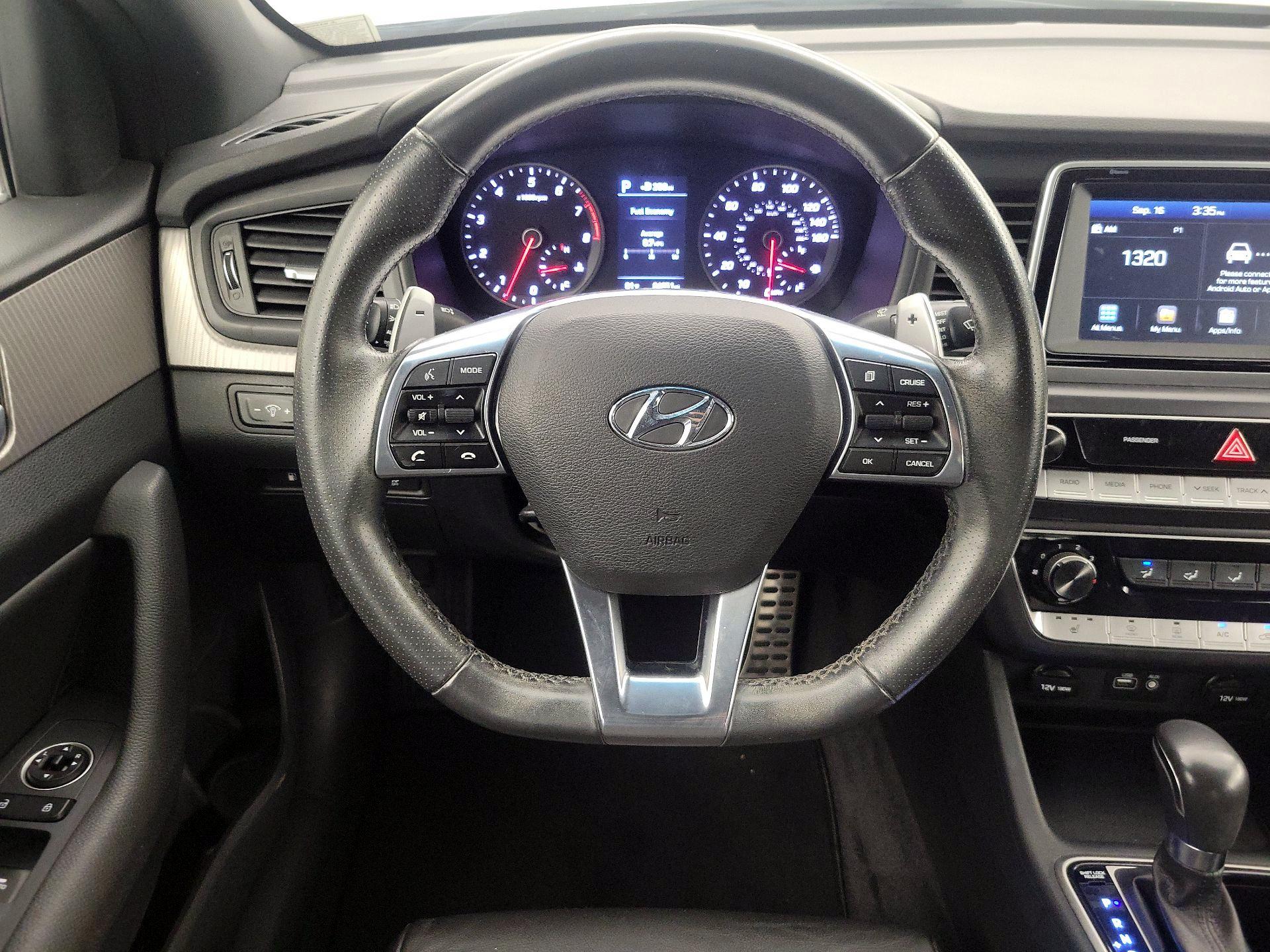 Thumbnail: 2018 Hyundai Sonata - 10