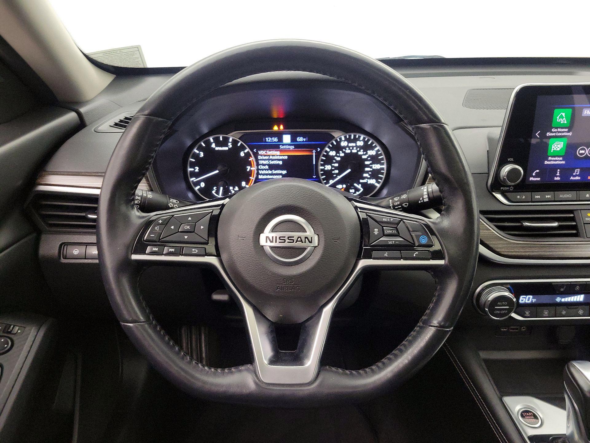 Thumbnail: 2019 Nissan Altima - 10