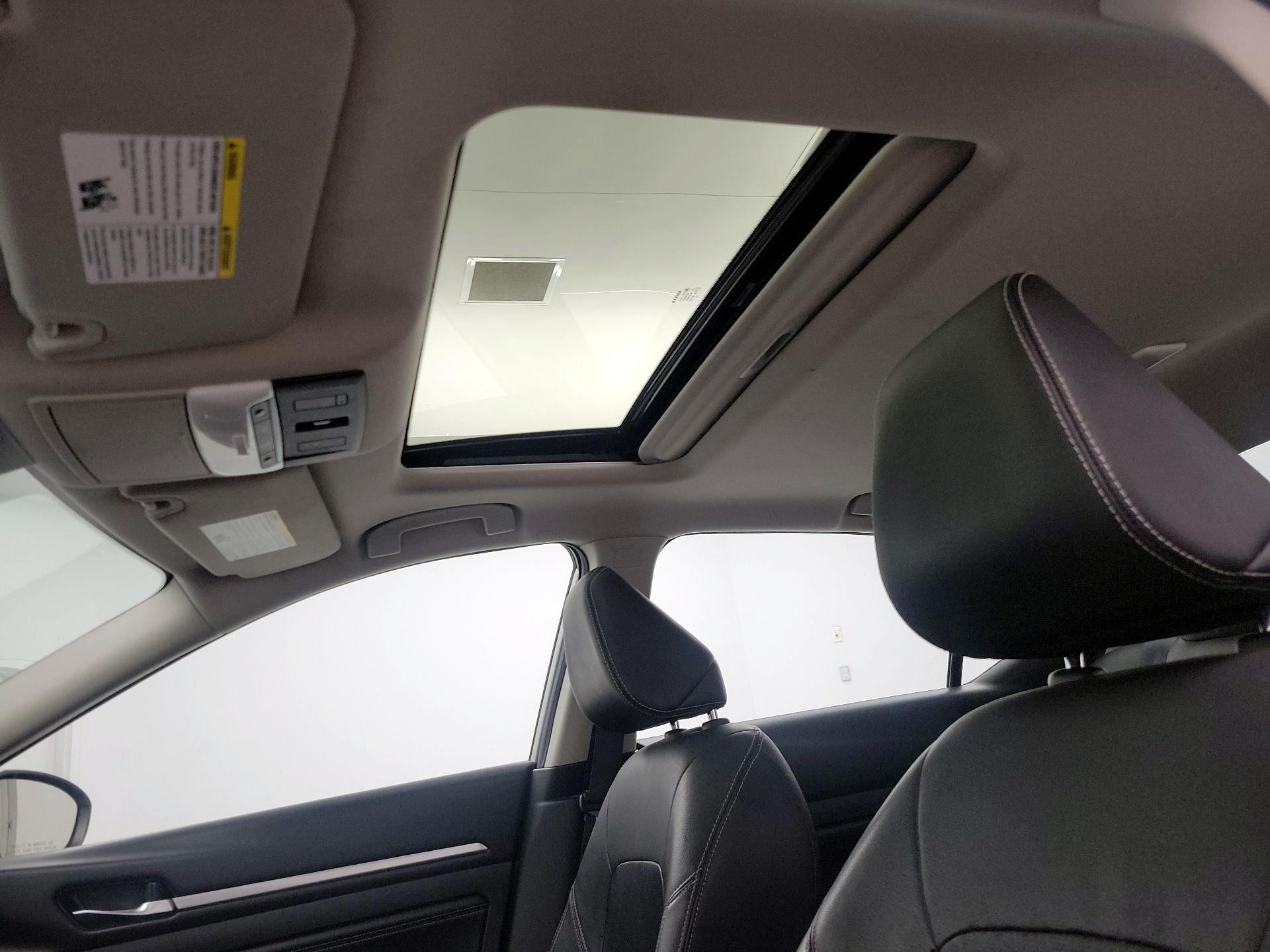 Thumbnail: 2019 Nissan Altima - 20