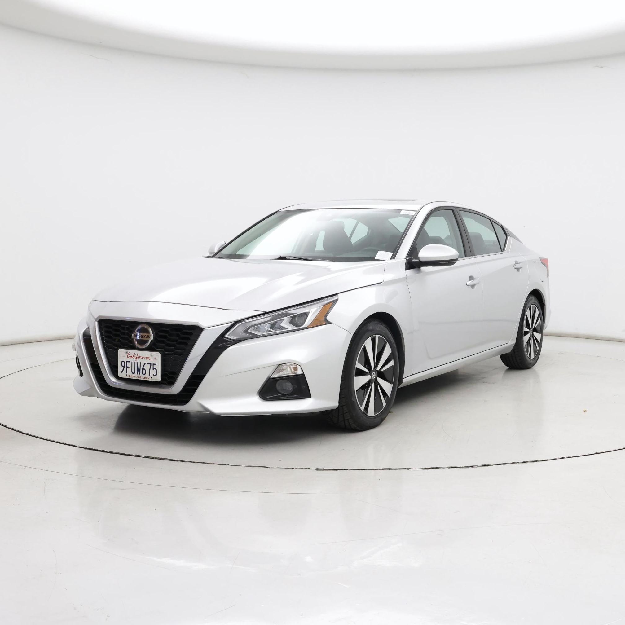 Thumbnail: 2019 Nissan Altima - 4
