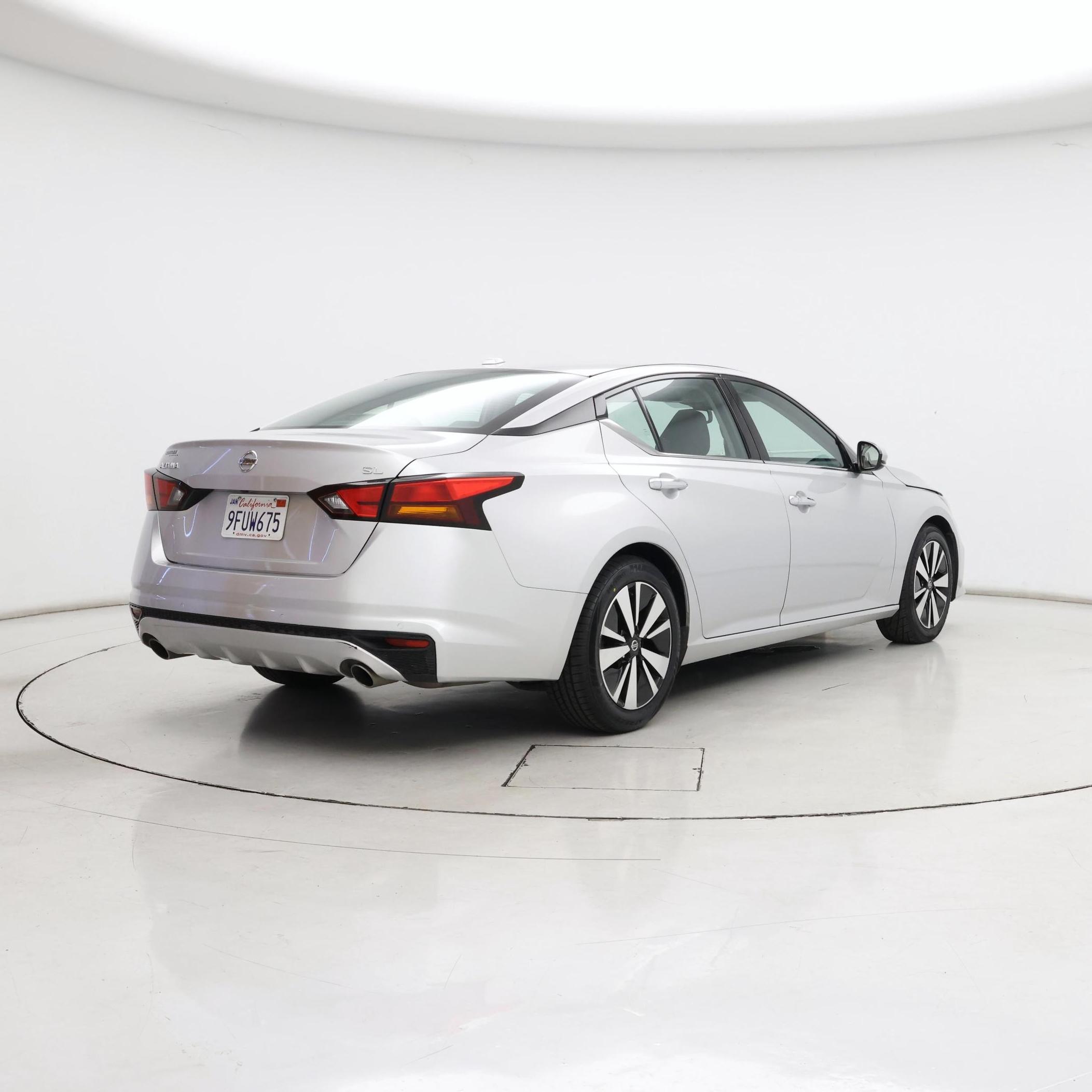 Thumbnail: 2019 Nissan Altima - 8