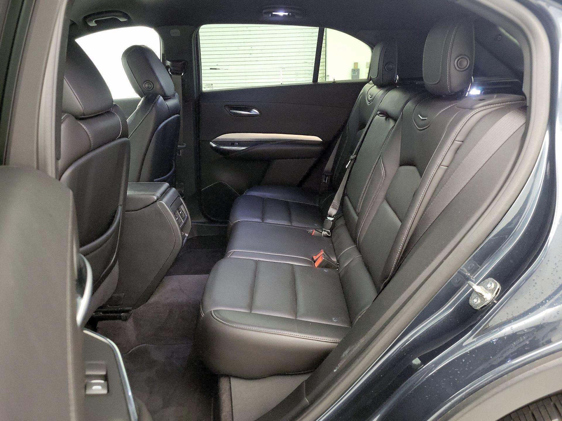 Thumbnail: 2019 Cadillac XT4 - 19